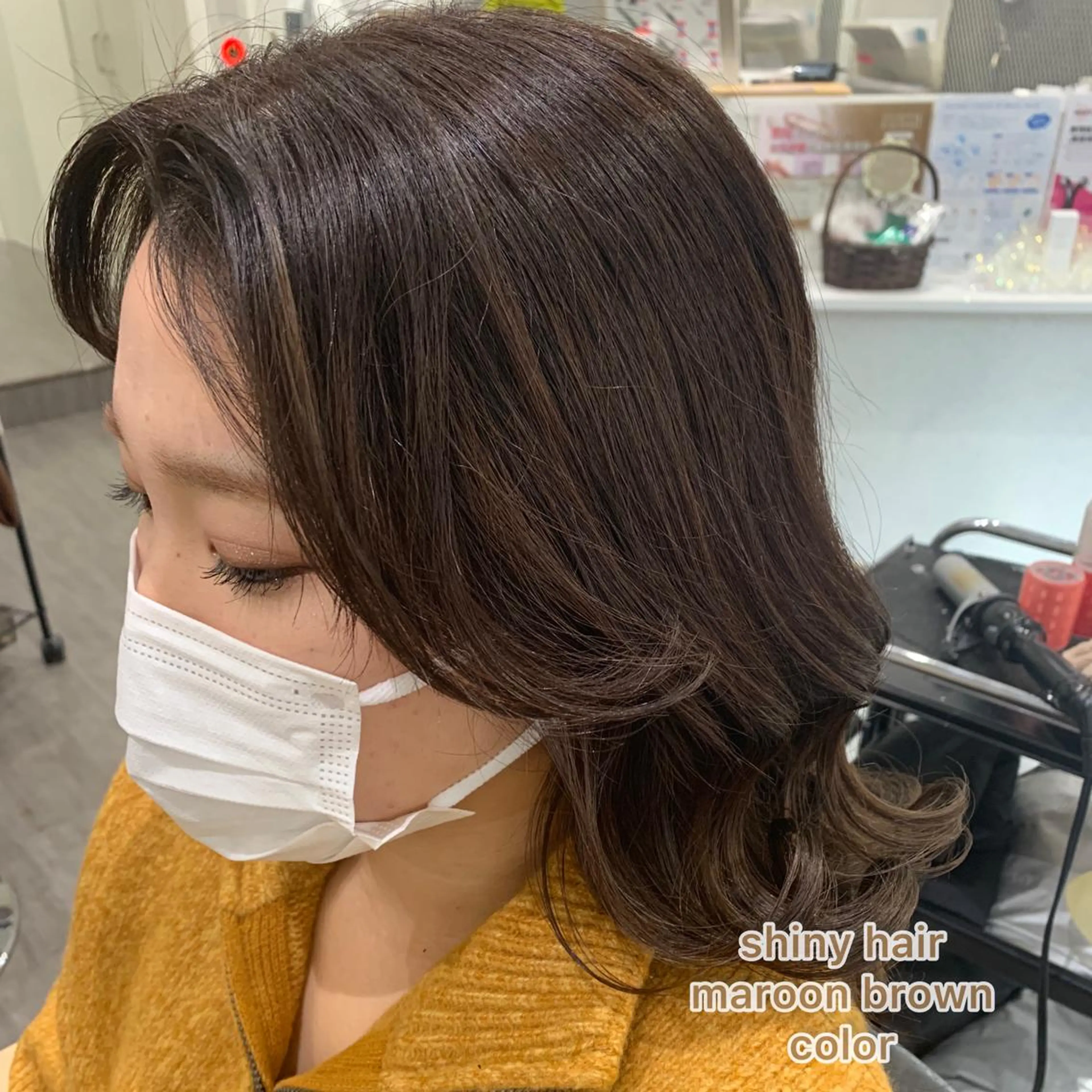 ミディアム カラー ブラウンカラー マロンブラウン カット ヘアカラー トリートメント 上田 紗也のヘアスタイル