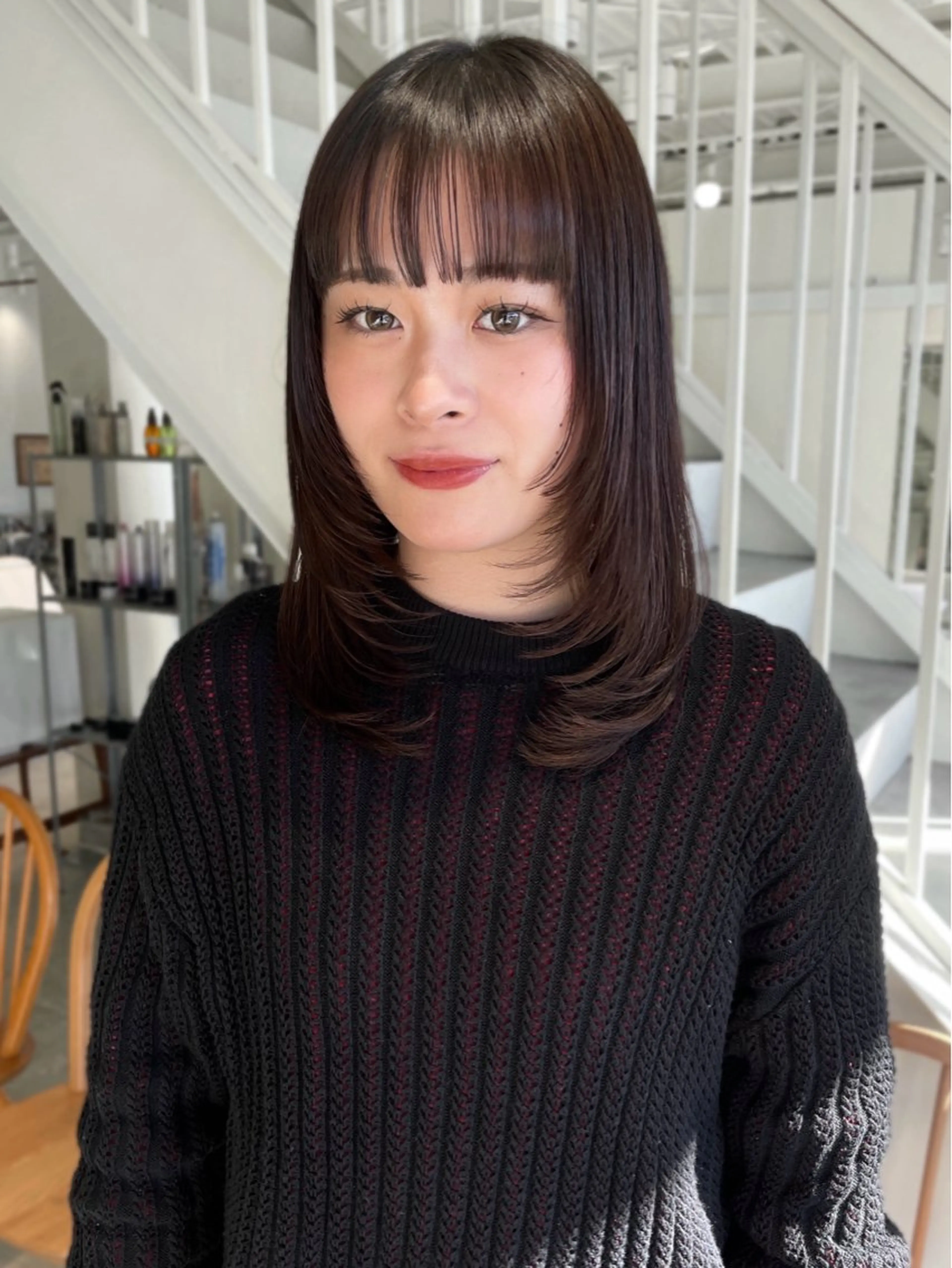 セミロング カラー カット 林 千聖のヘアスタイル