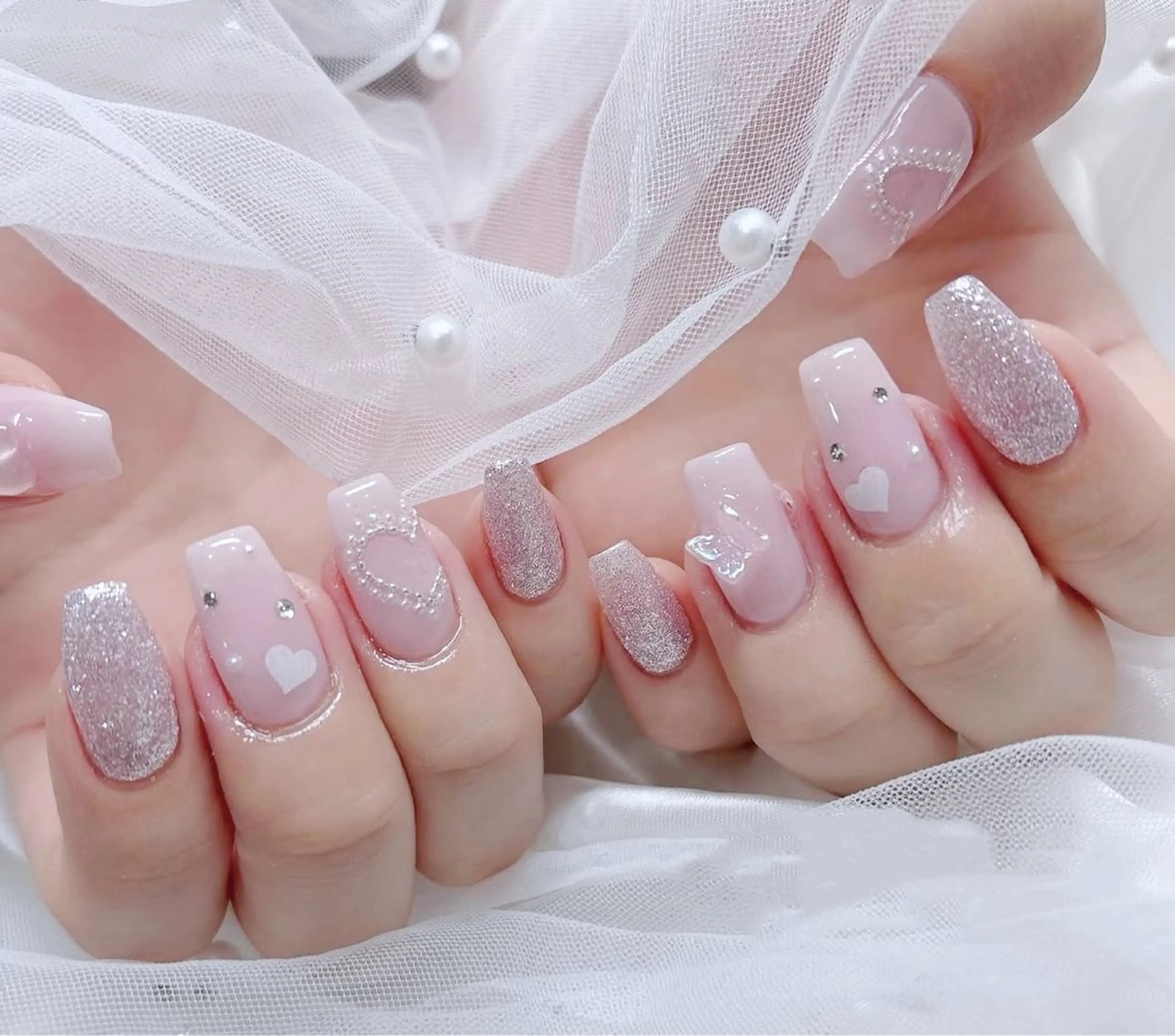 ネイル フットネイル ジェルネイル マグネットネイル 持ち込み ワンカラーネイル ハンドネイル Mimo beau ty   salonのネイルデザイン