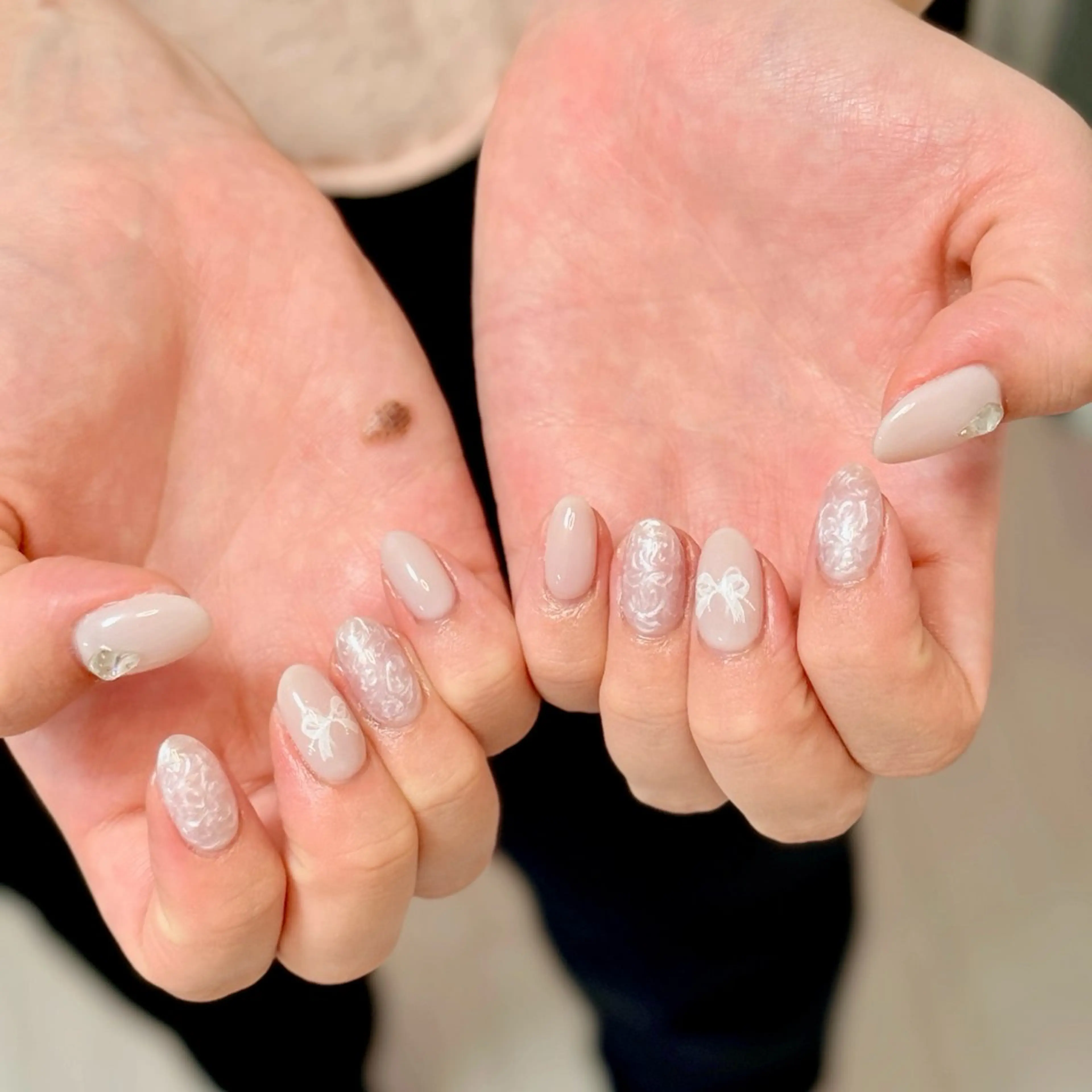 ネイル アートネイル オーロラネイル チークネイル フレンチネイル ガラスフレンチ 🎀🎀YooLi Nail Salonのネイルデザイン