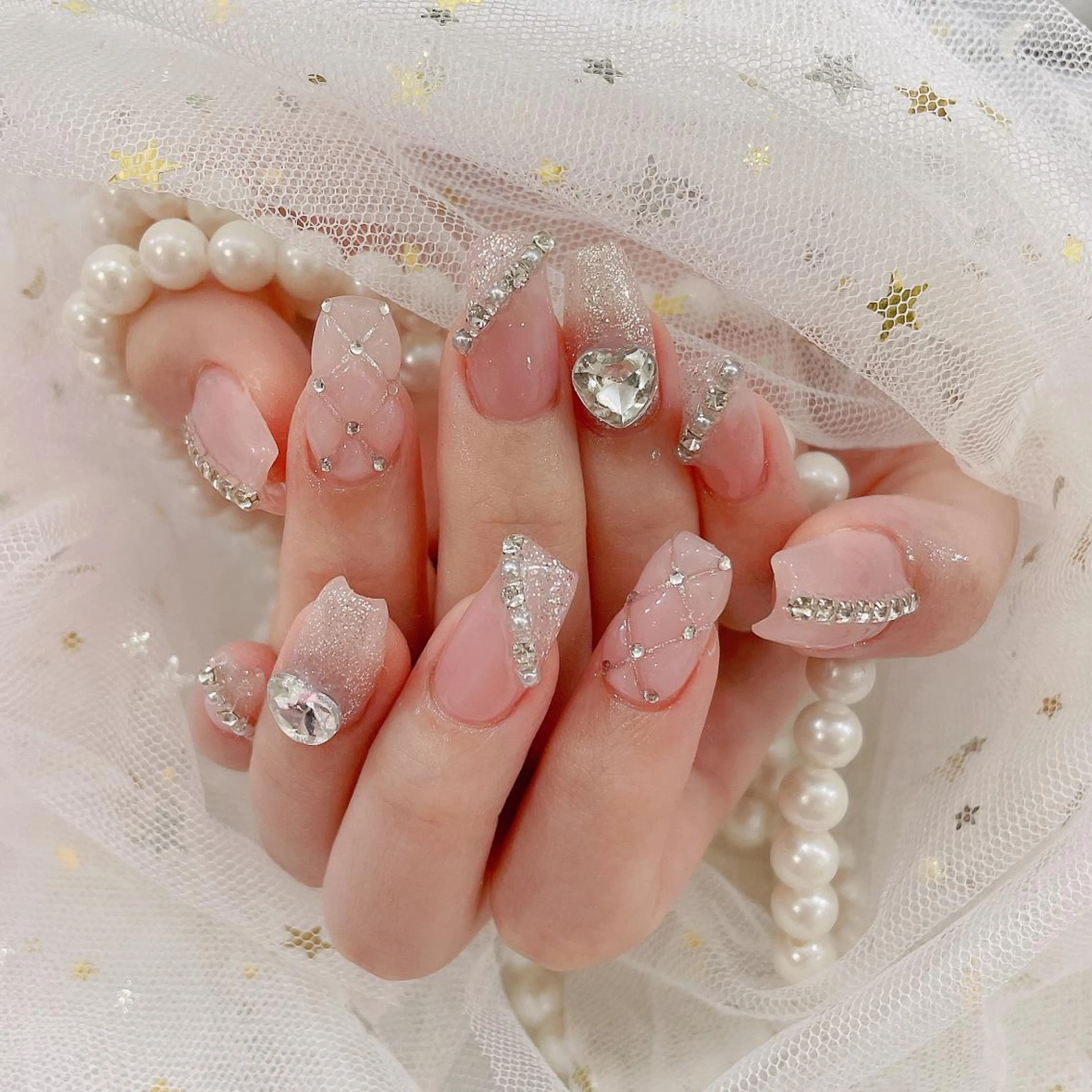 ミディアム ネイル cho nailのネイルデザイン