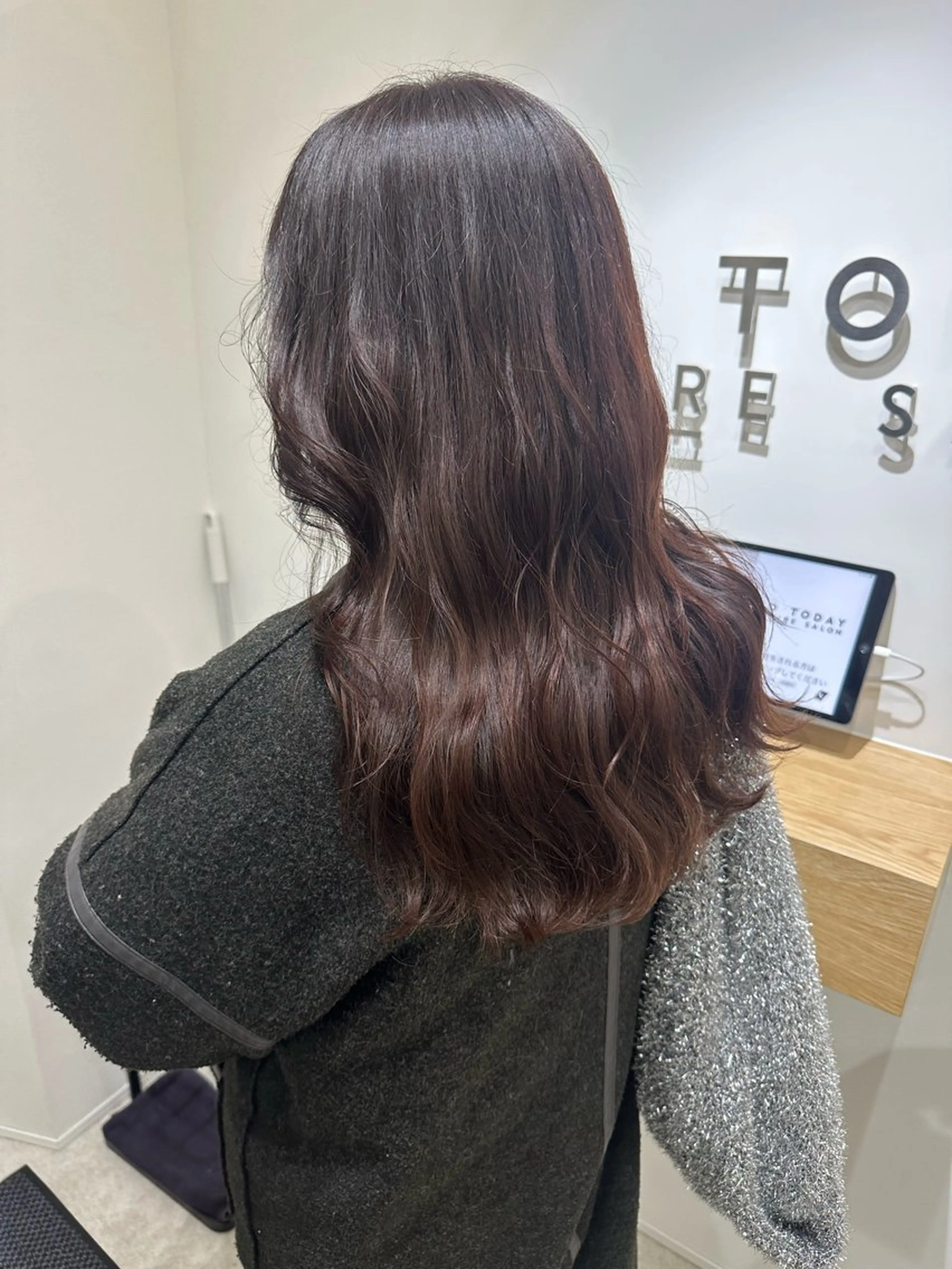 セミロング カラー カット ヘアカラー 海外ヘア/ワンカラー 🍒nao.のヘアスタイル