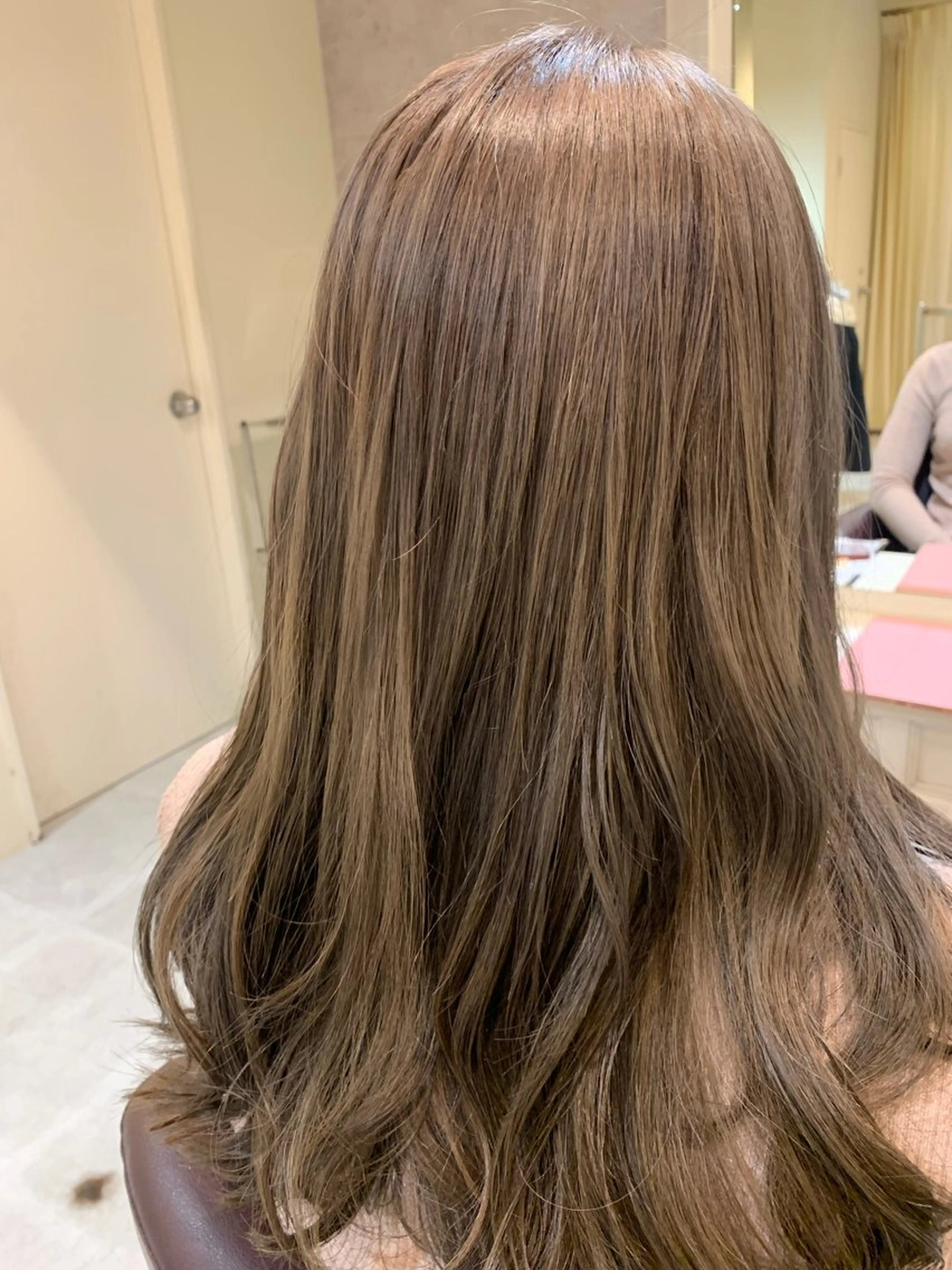 ロング ヘアカラー トリートメント SALOWIN名古屋栄店所属・Yuuki🌷名古屋 栄 カラー/ボブのヘアスタイル