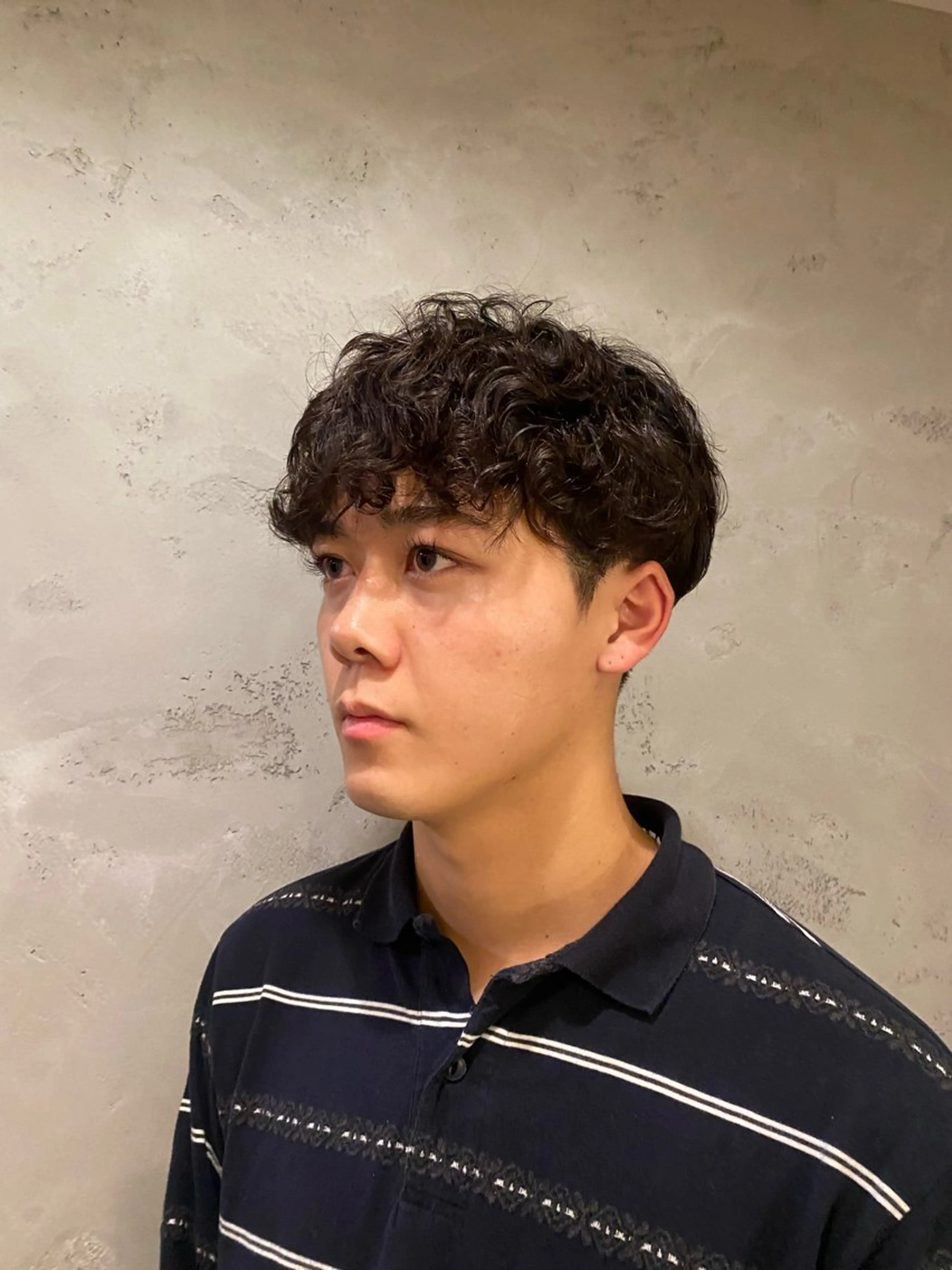 メンズ メンズパーマ プードルパーマ プードルパーマ NORA Journey所属・ブリーチカラー/ブロ ンドレイヤーカットのヘアスタイル