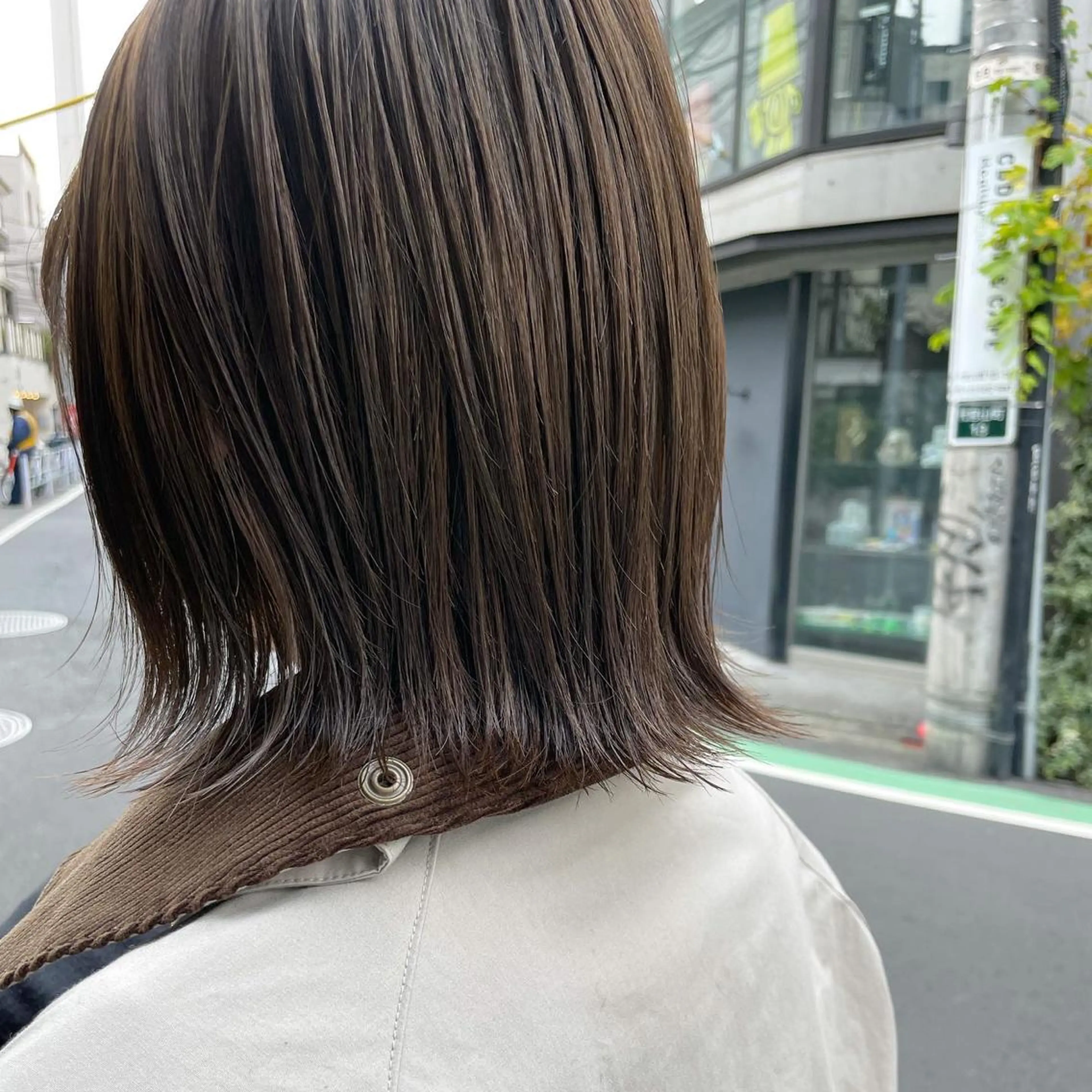 ショート カラー 透明感カラー グレージュ CiNEMA daikanyama所属・透明感カラー🫧 今泉健太のヘアスタイル