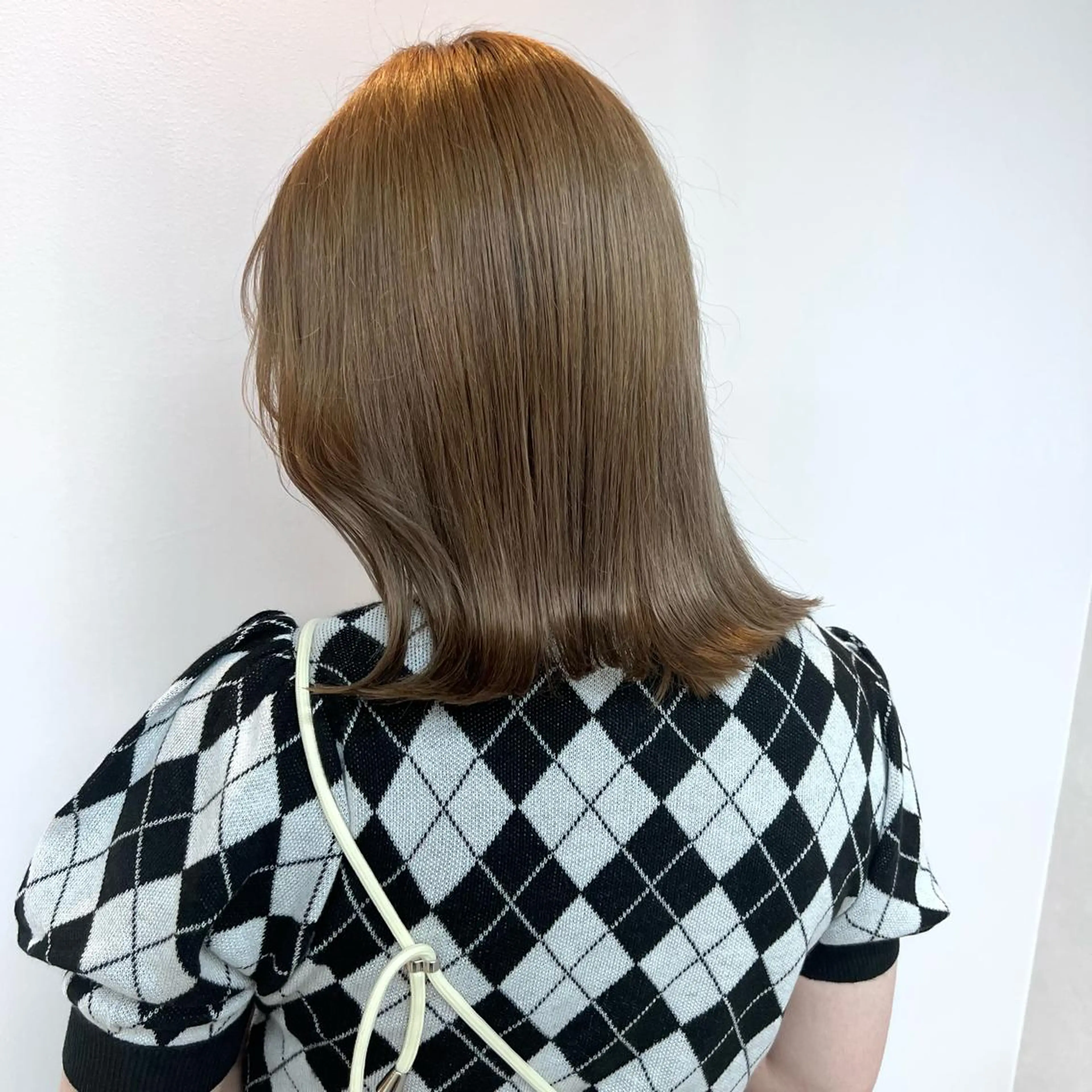 ミディアム カラー ヘアカラー トリートメント TriumpH天王寺店【ミルボンAujua認定サロン】所属・SAKI🐈‍⬛【 HAPPY届けます】のヘアスタイル