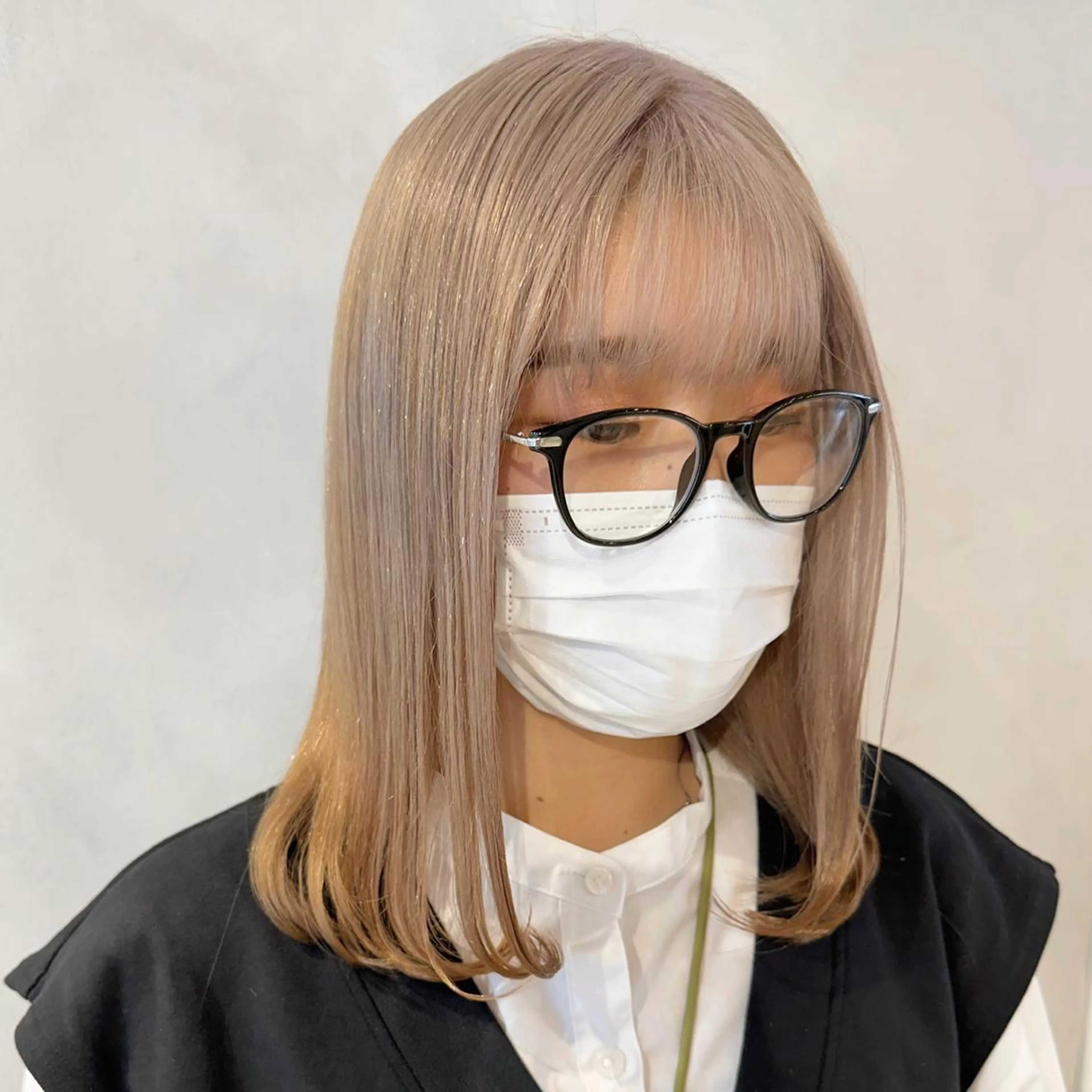 ミディアム カラー ヘアカラー トリートメント デザインカラー/パー マ🦖外岡咲希🦖のヘアスタイル