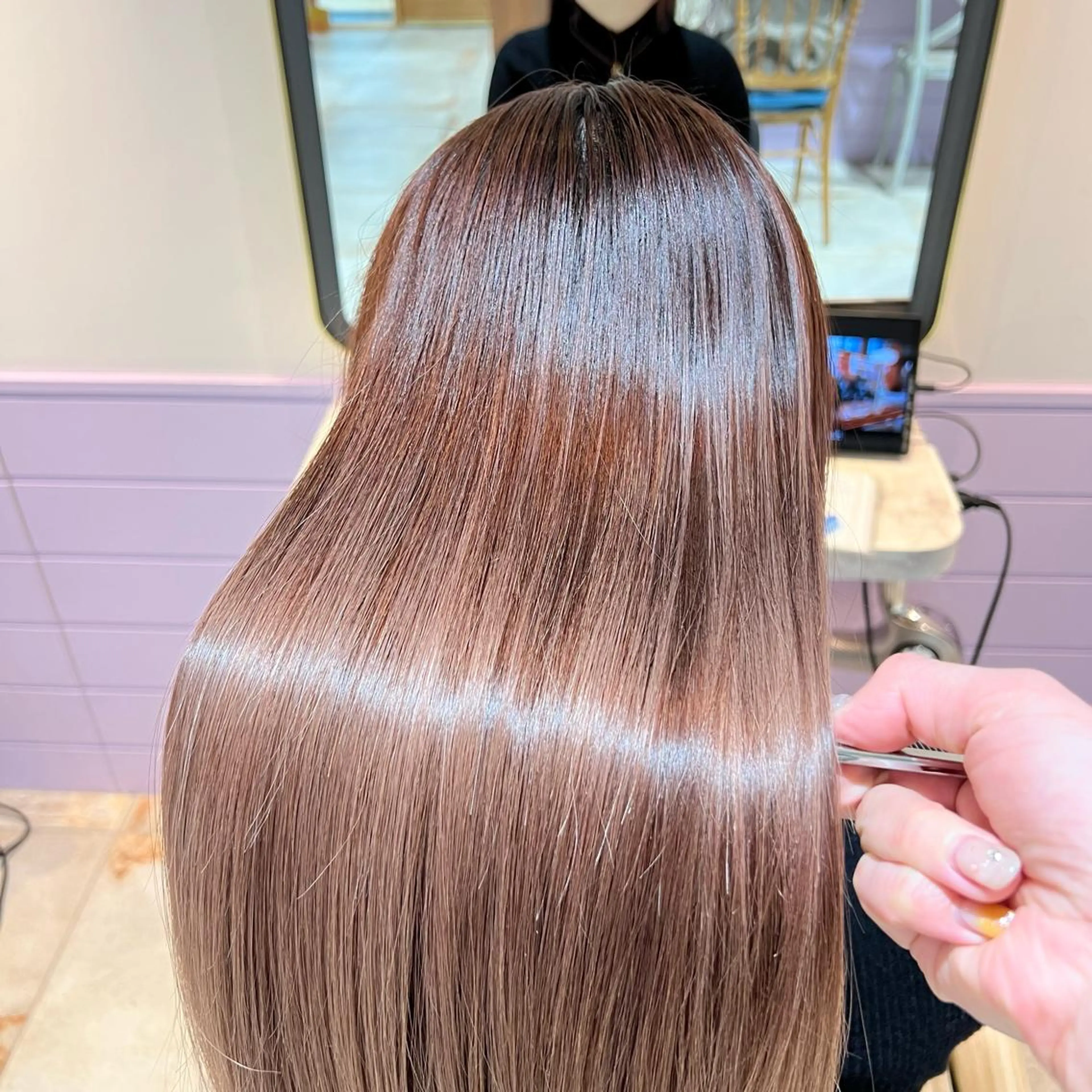 セミロング 縮毛矯正 トリートメント 髪質改善✨石塚 真梨奈のヘアスタイル