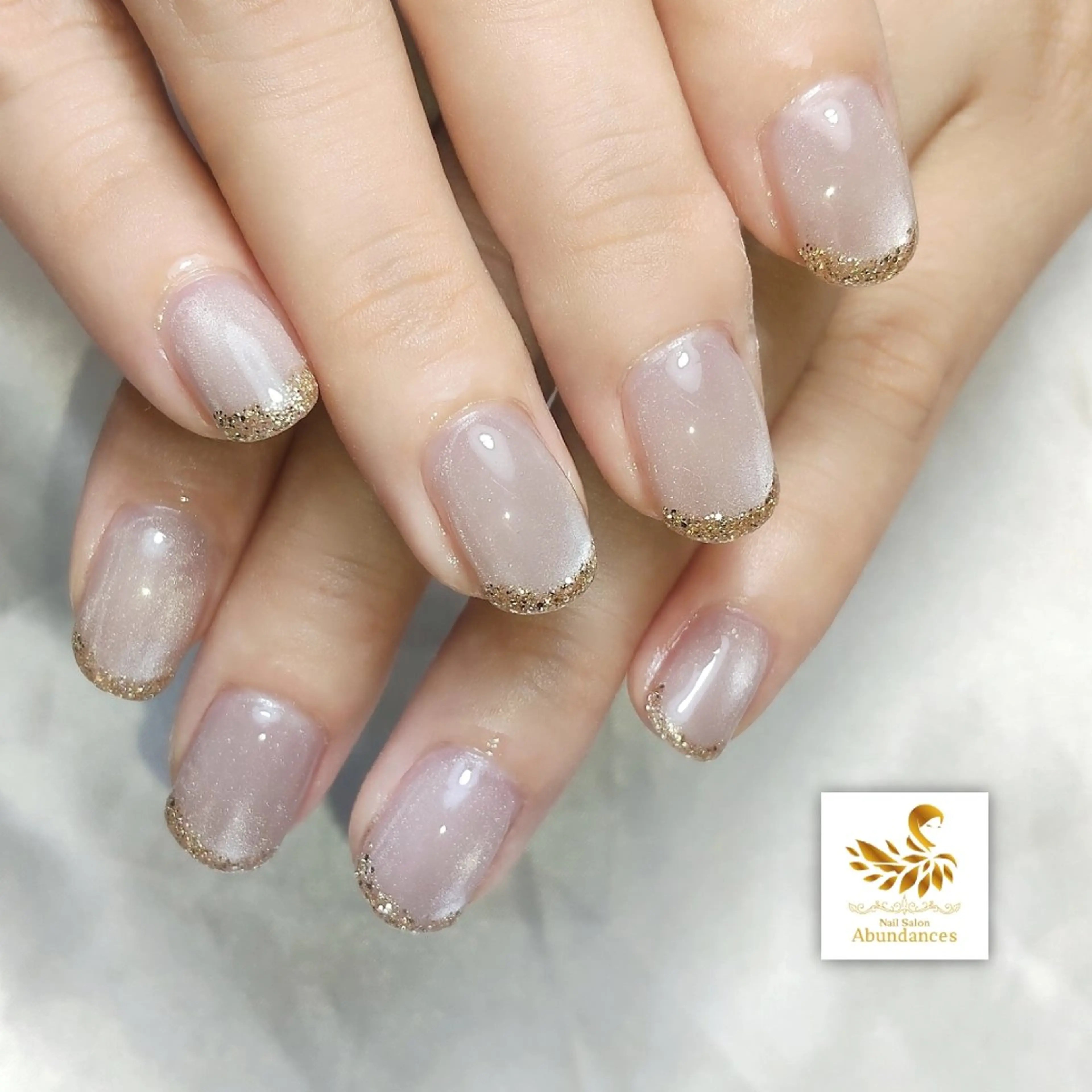 ネイル フレンチネイル ラメ(グリッター) マグネットネイル ハンドネイル 完全予約制個室サロン Abundancesのネイルデザイン