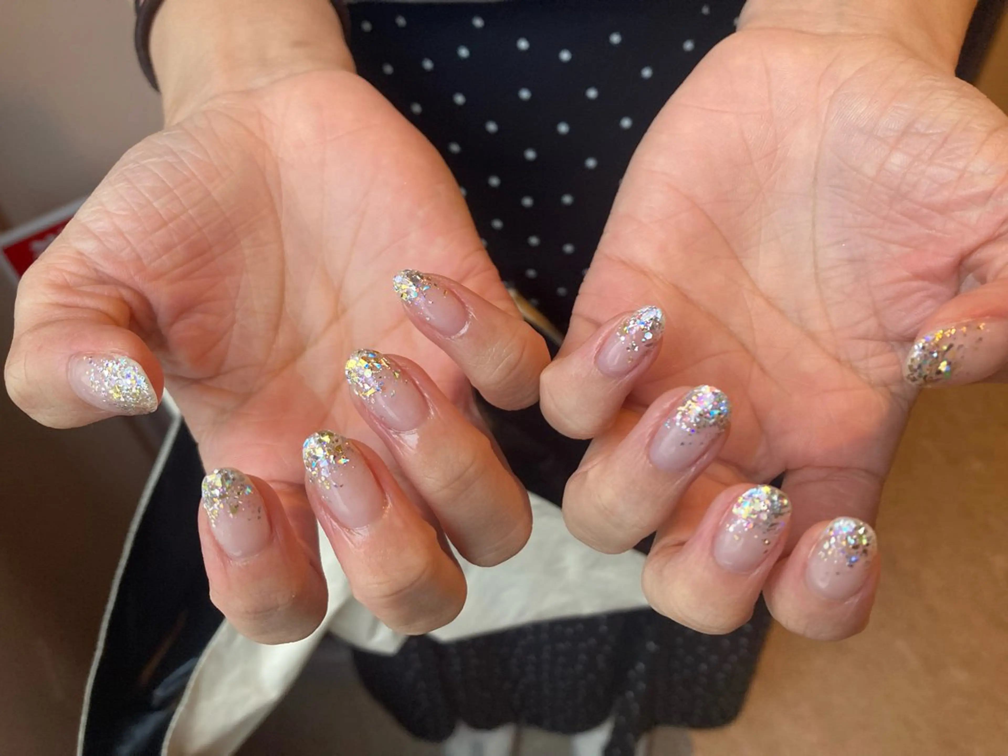 ネイル キラキラネイル ラメ(グリッター) ラメグラデーション ハンドネイル .Etel atelier.のネイルデザイン