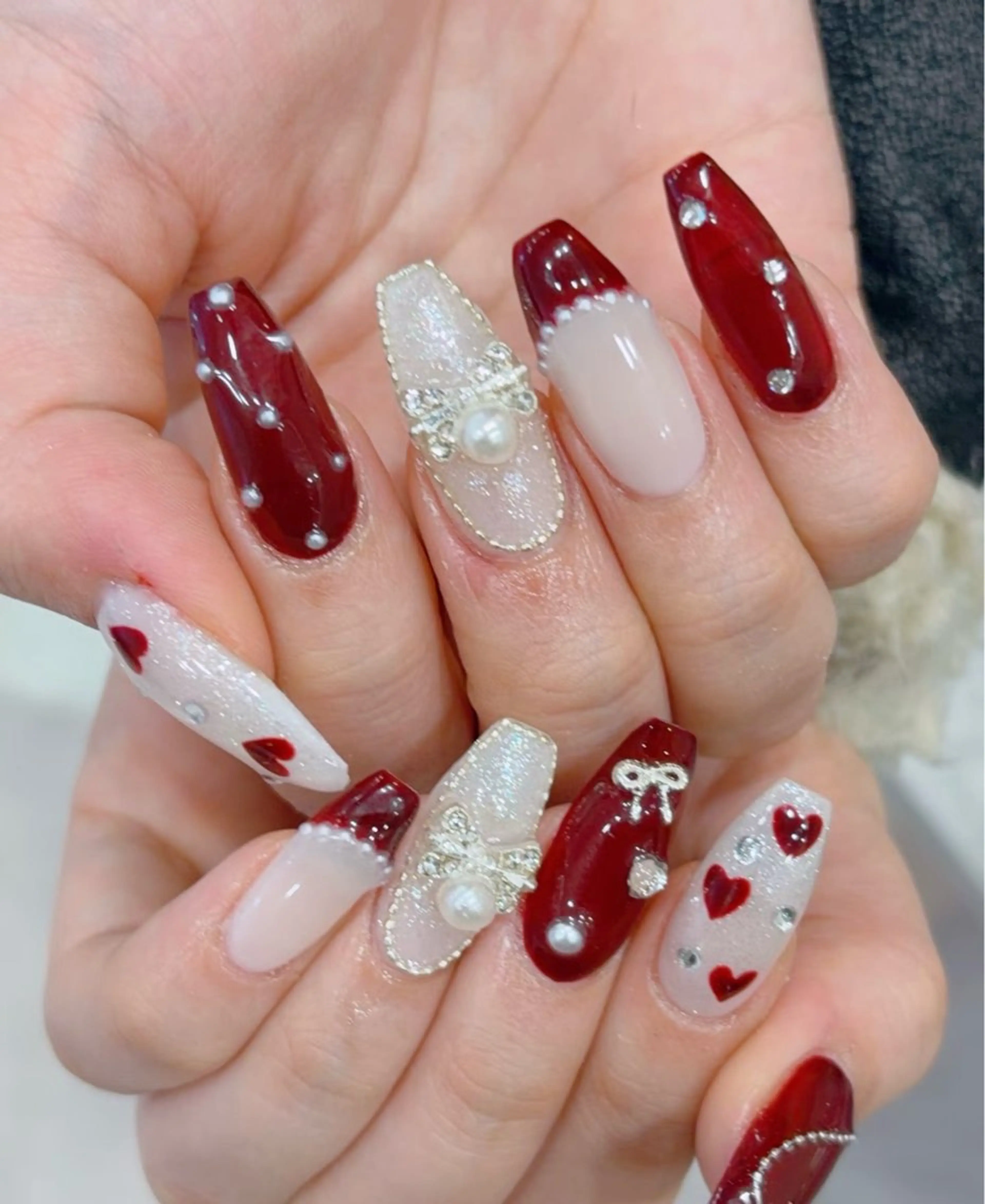 ネイル アートネイル べっ甲ネイル チークネイル 長さ出し フラッシュネイル ハンドネイル ハンドケア For you. Nail Salonのネイルデザイン