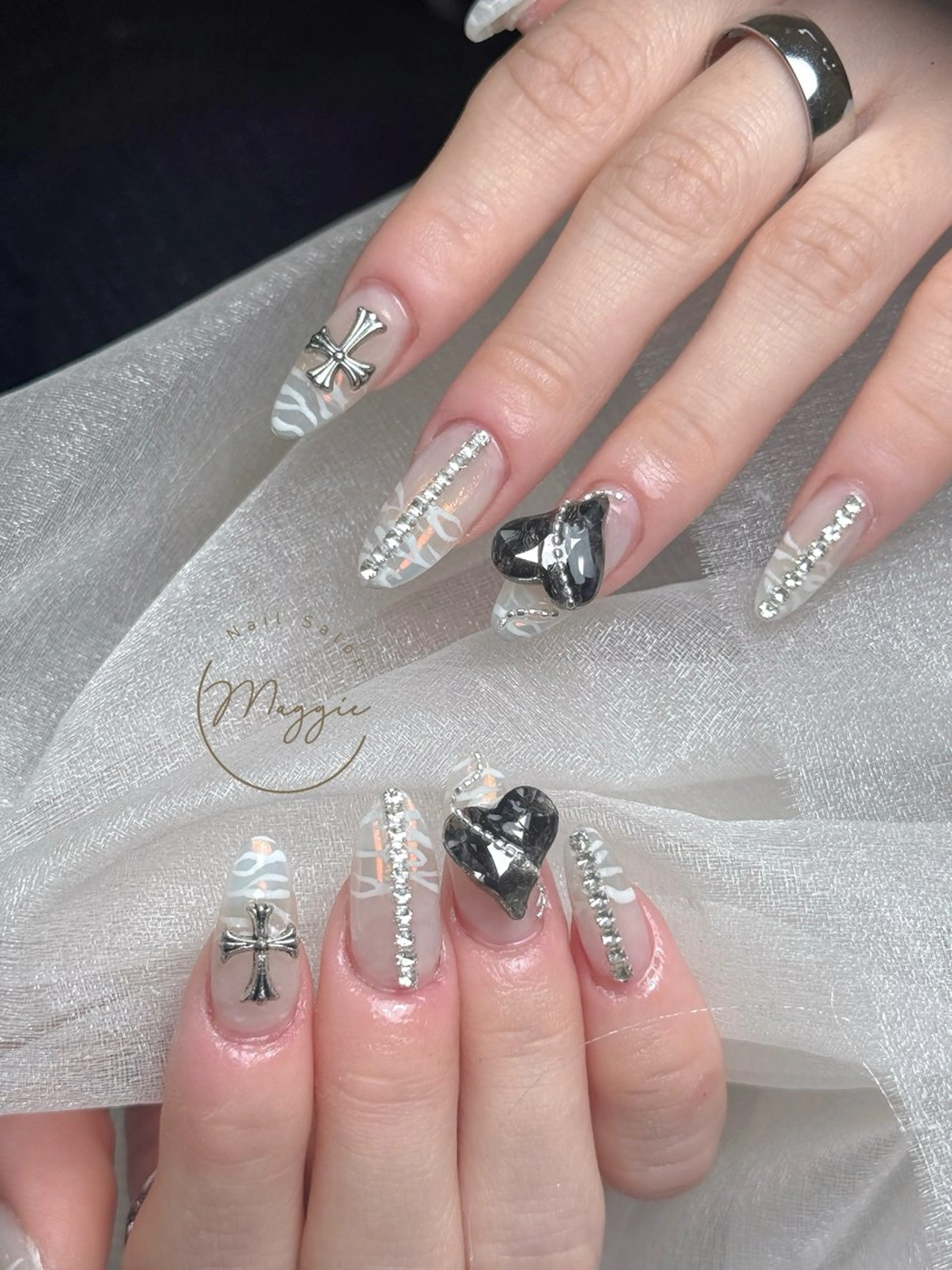 ネイル ハンドネイル Maggie Nail🦩のネイルデザイン