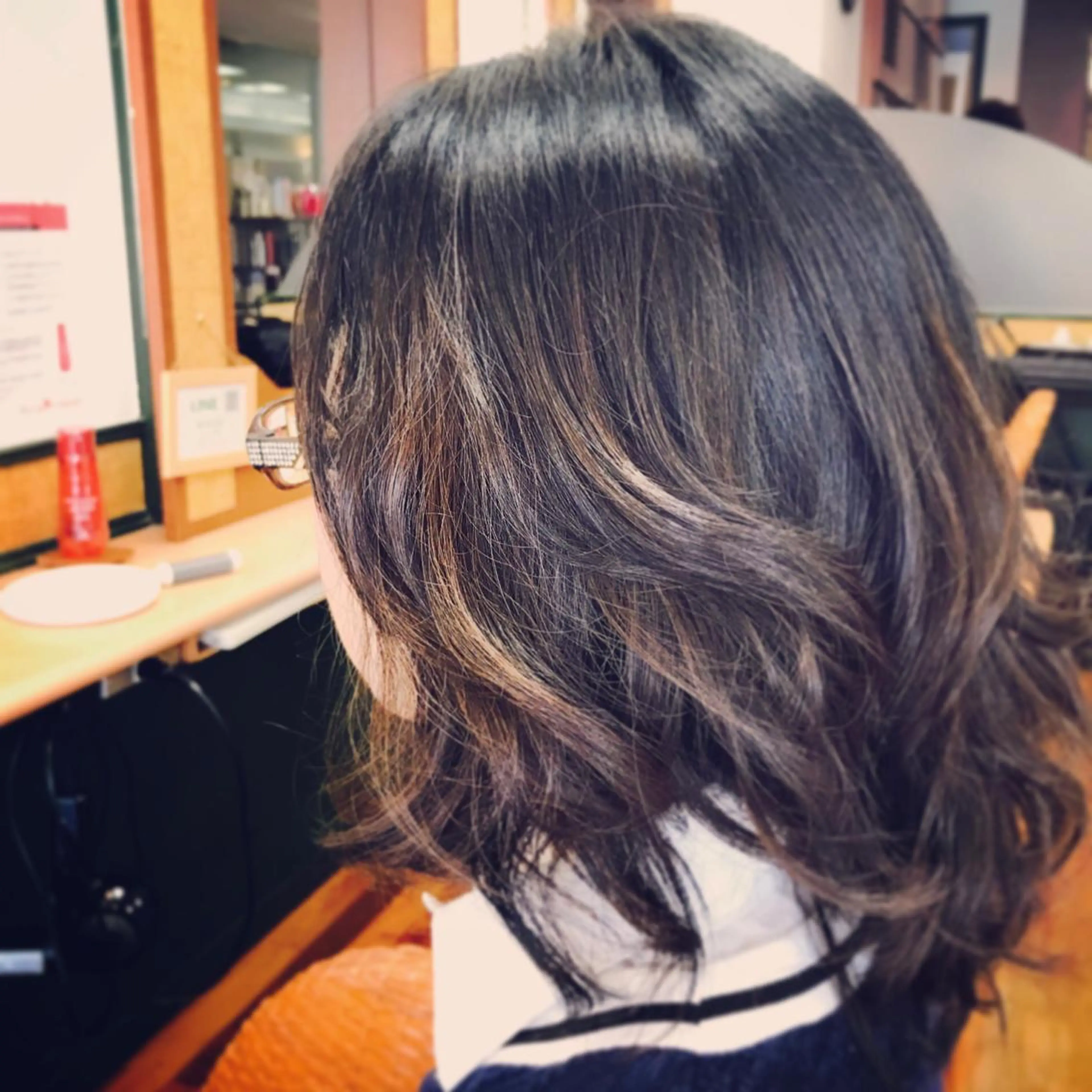 ミディアム カラー パーマ ハイライトカラー ハイライト PANOLA所属・加藤 理沙のヘアスタイル