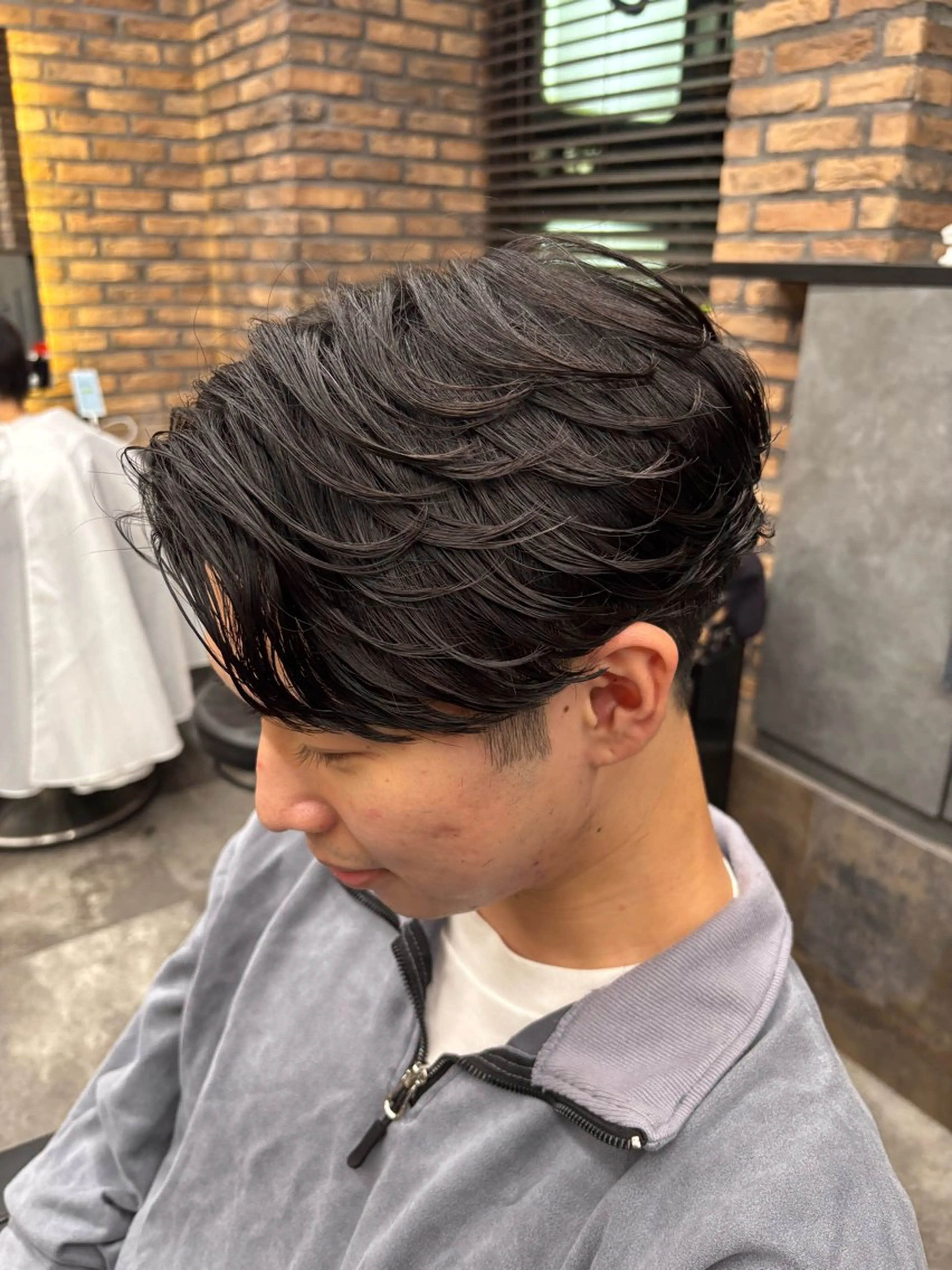 メンズ カット パーマ フェザーパーマ職人 🪽yutoのヘアスタイル