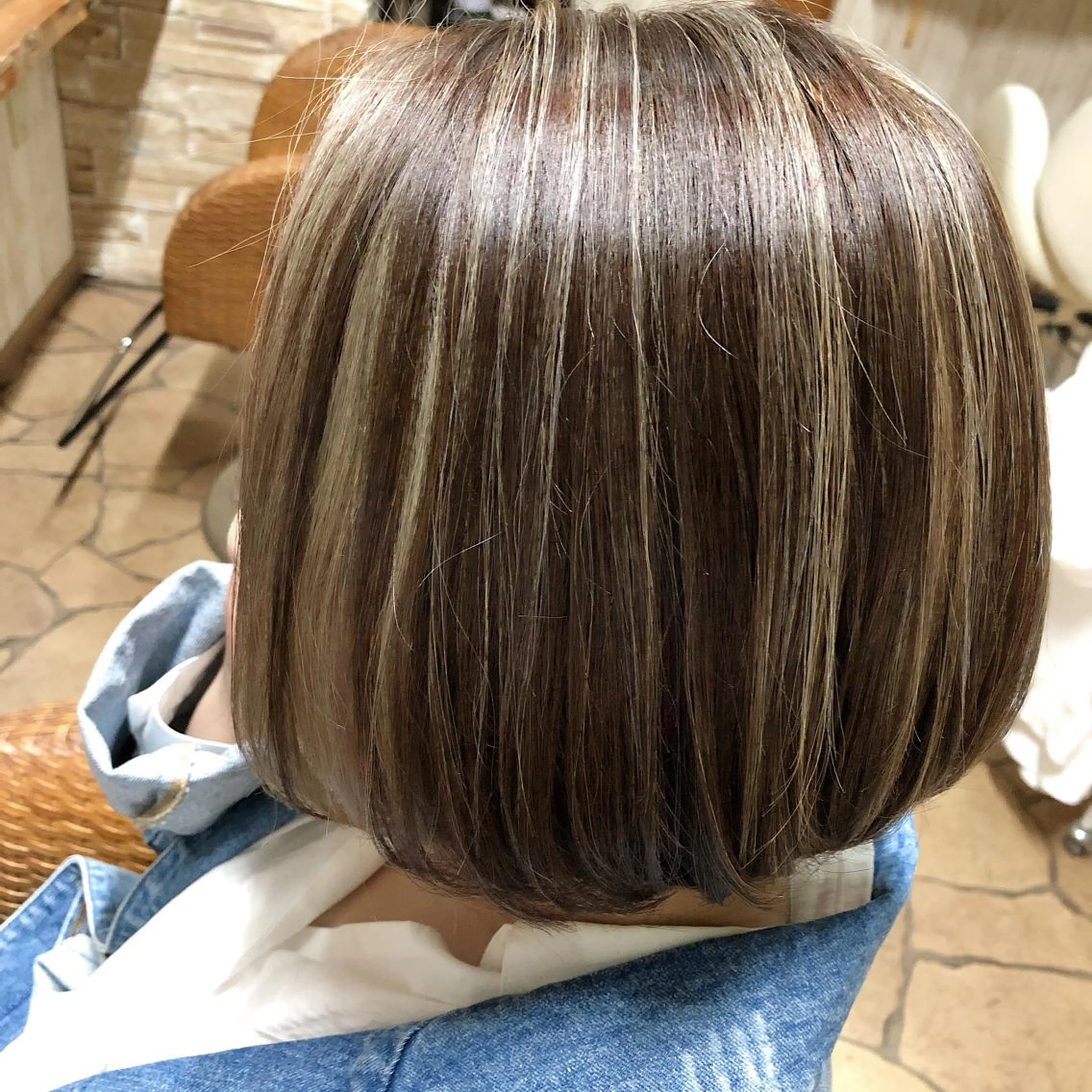ショート カラー kr2s アメ村のヘアスタイル