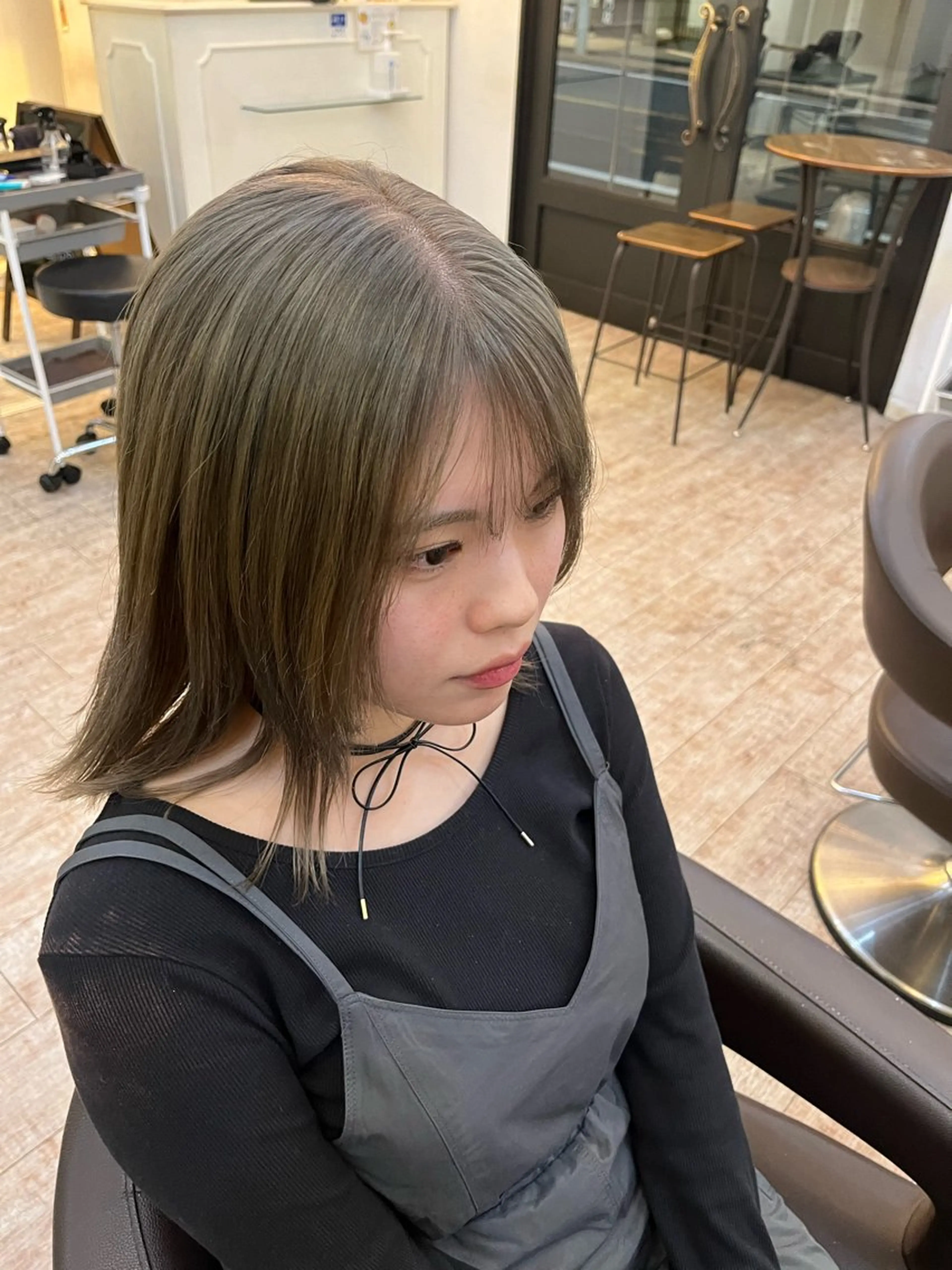 ミディアム ヘアカラー アロハ　自由が丘所属・ハイライト 募集中💕まゆのヘアスタイル