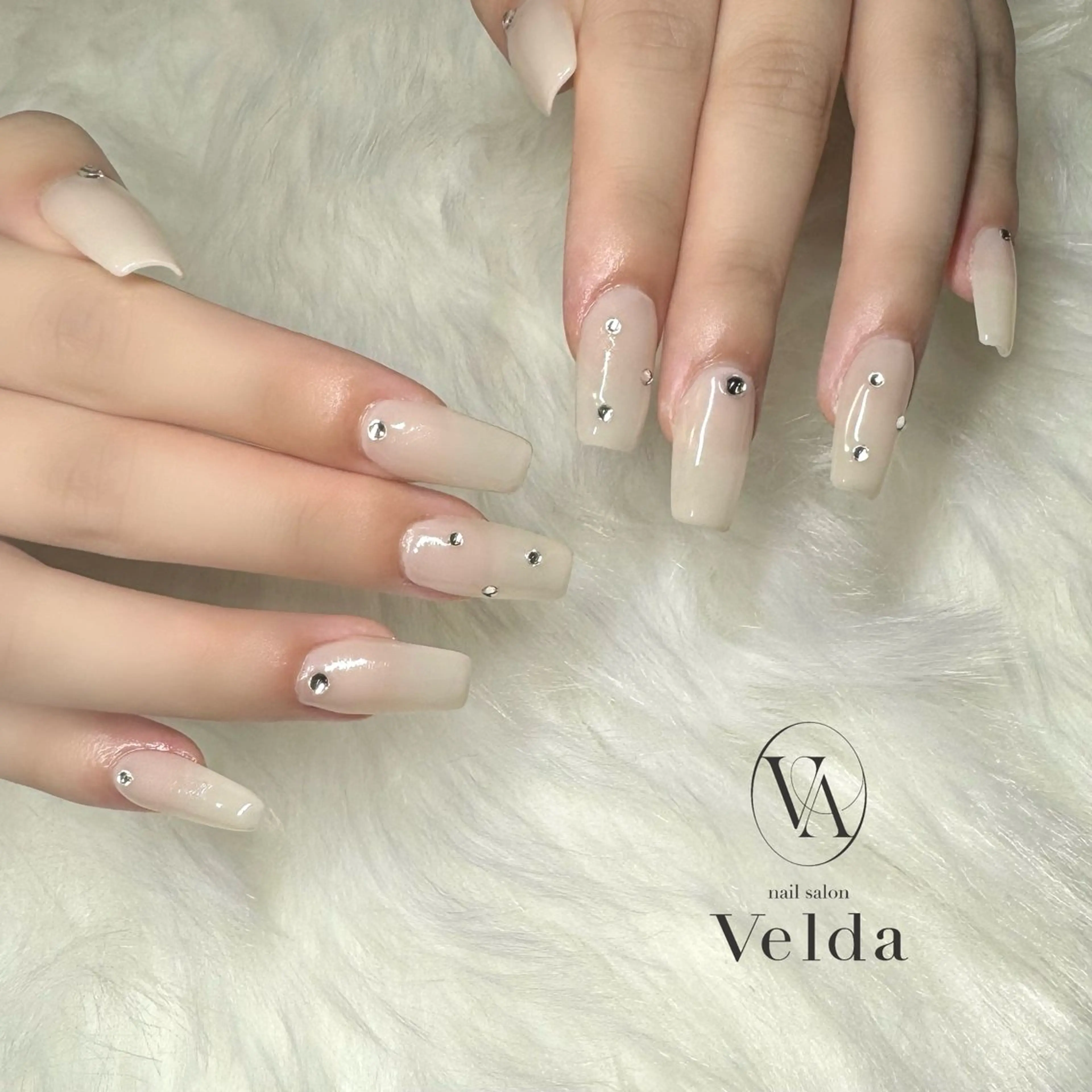 ネイル ストーンネイル 💎スカルプ💎 Velda(ベルダ)のネイルデザイン