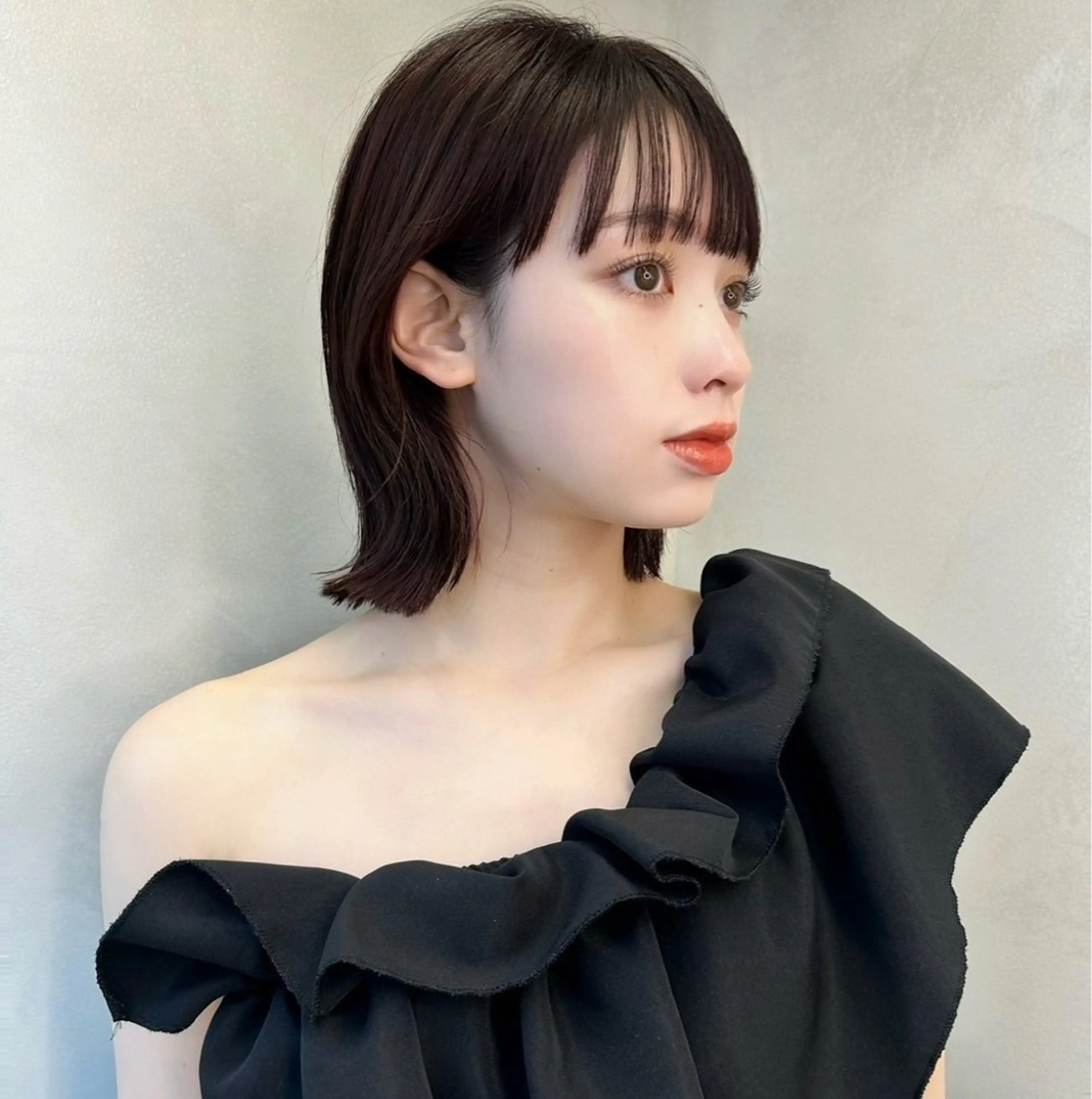 ショート カラー 切りっぱなしボブ ブリーチ ブリーチなしカラー ボブ 顔周りカット カット ヘアカラー 浦和/髪質改善/ボブ 縮毛矯正/大和田拓夢のヘアスタイル