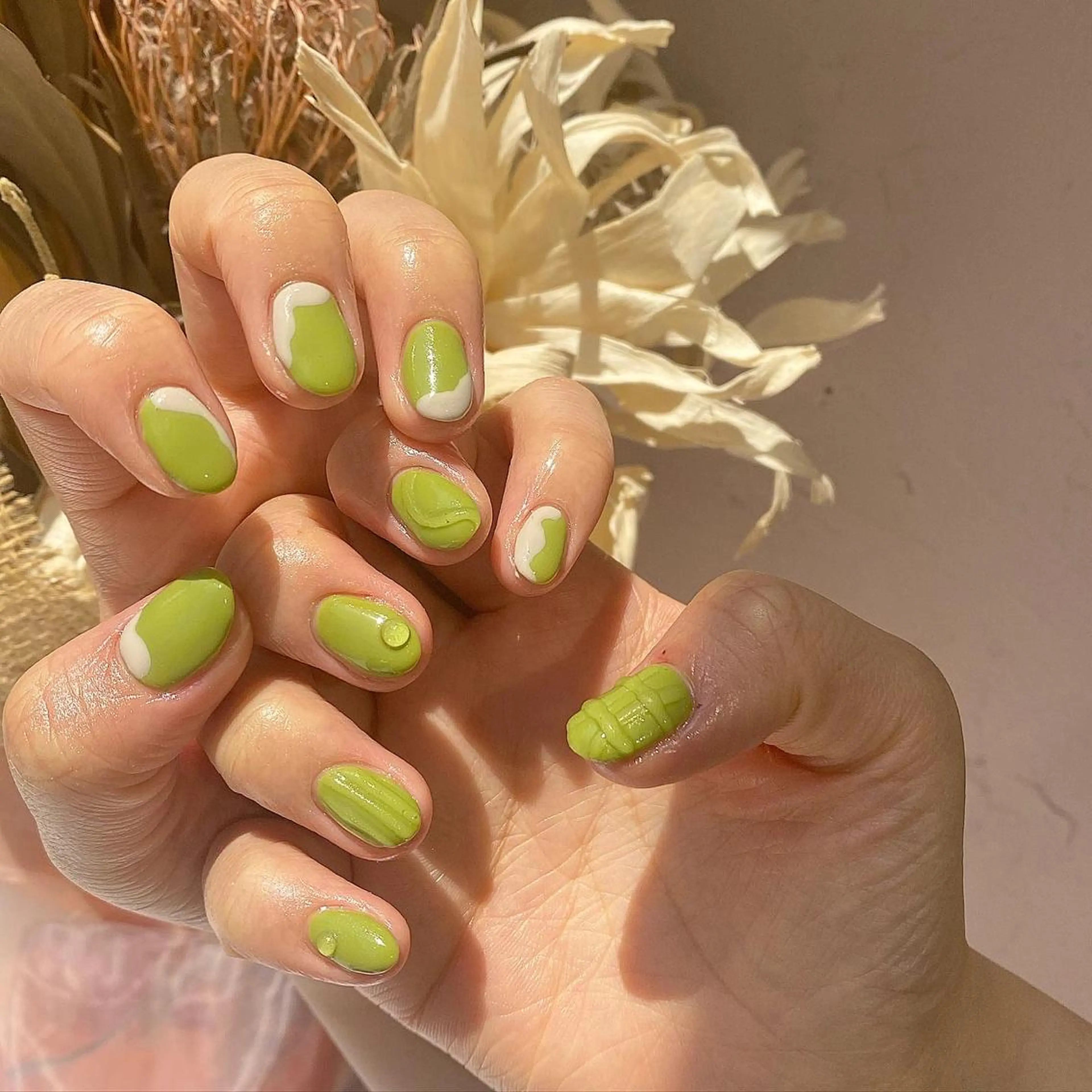ネイル ハンドネイル ハンドケア ulu~new generation salon所属・ulu KURUMI💖のネイルデザイン