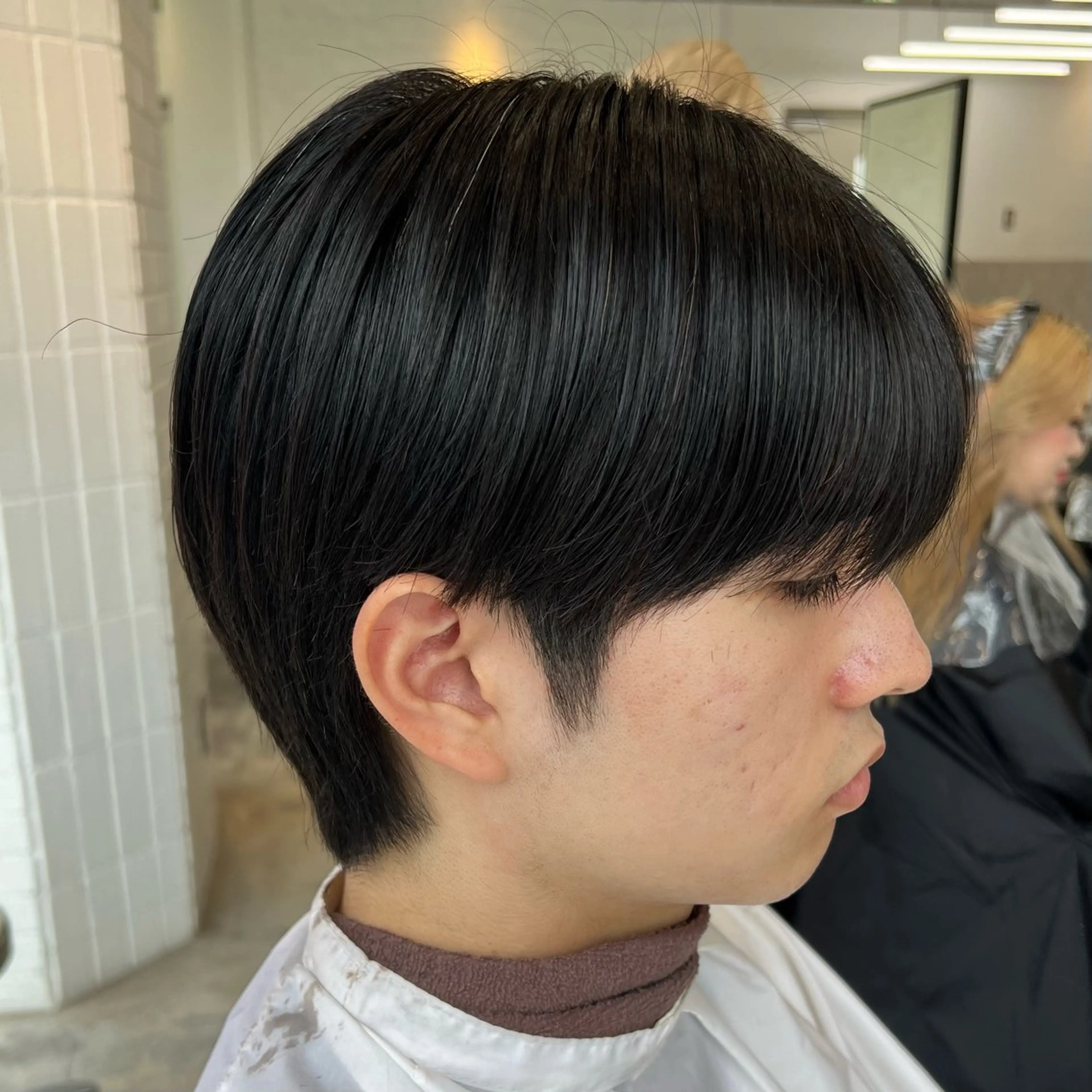 メンズ カット ヘアカラー トリートメント 🌼動き×透明感🩵 ハイトーン/ナナのヘアスタイル