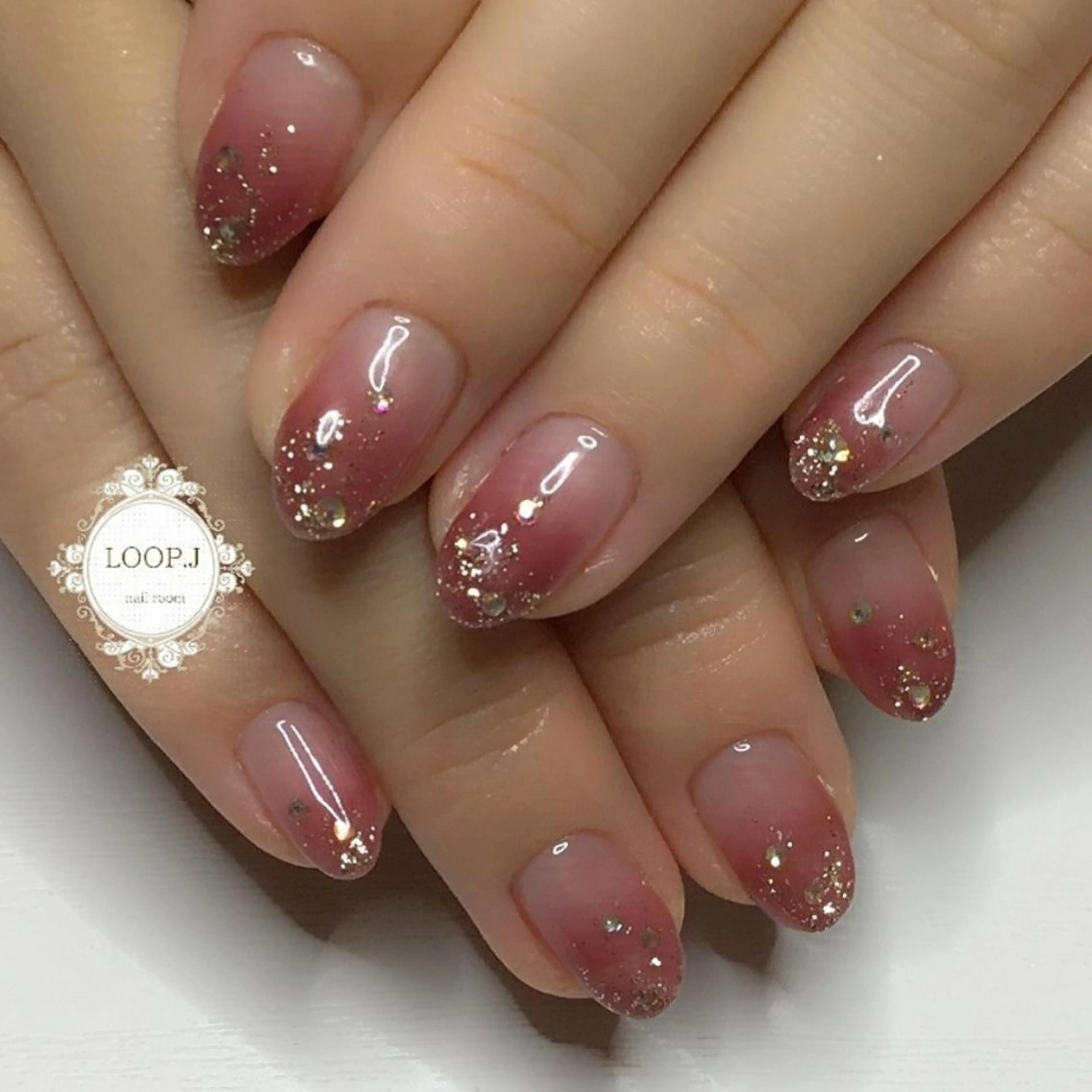 ネイル ハンドネイル おおくぼ めぐみのネイルデザイン