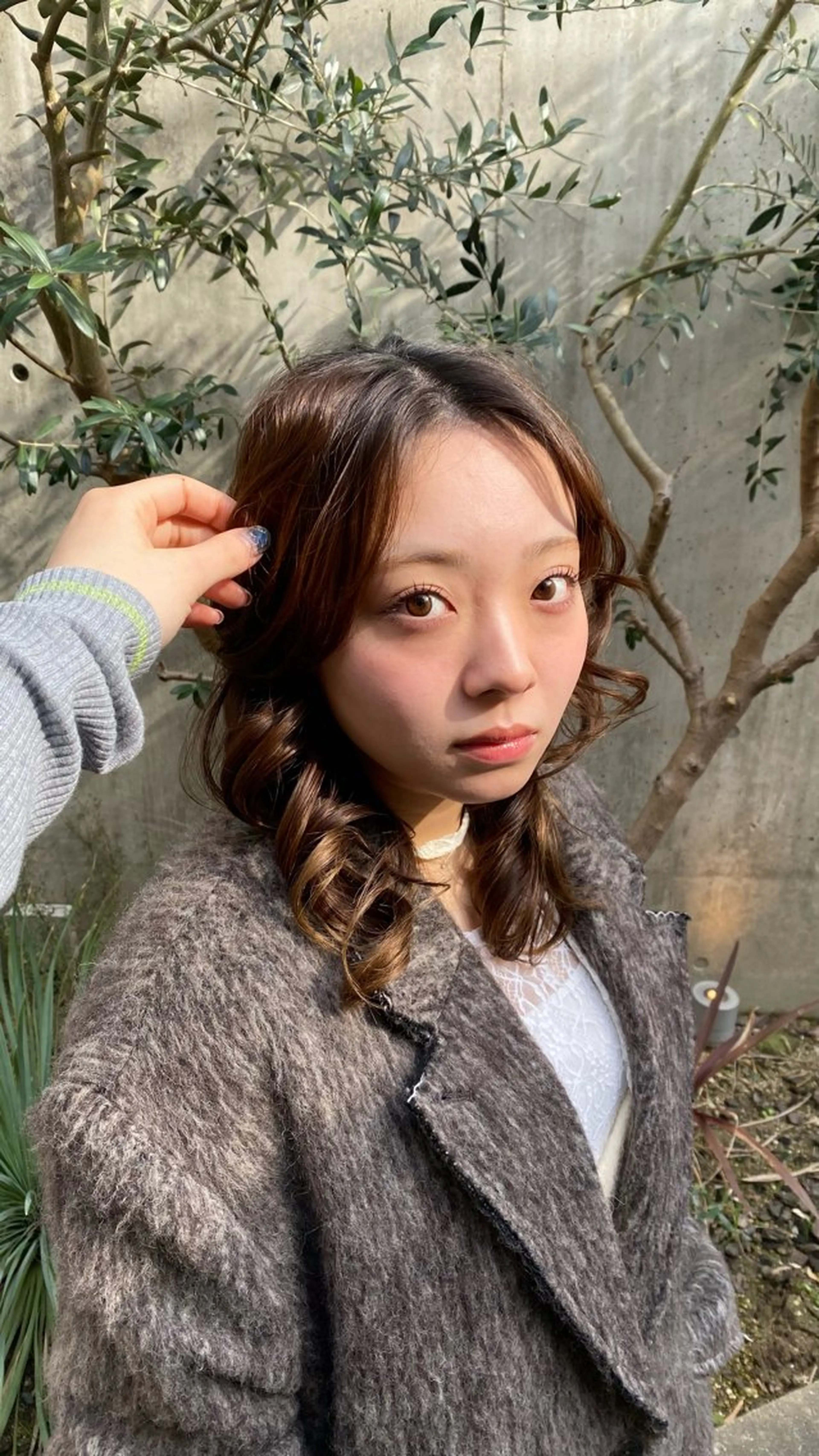 カラー hinata /ハイトーンのヘアスタイル