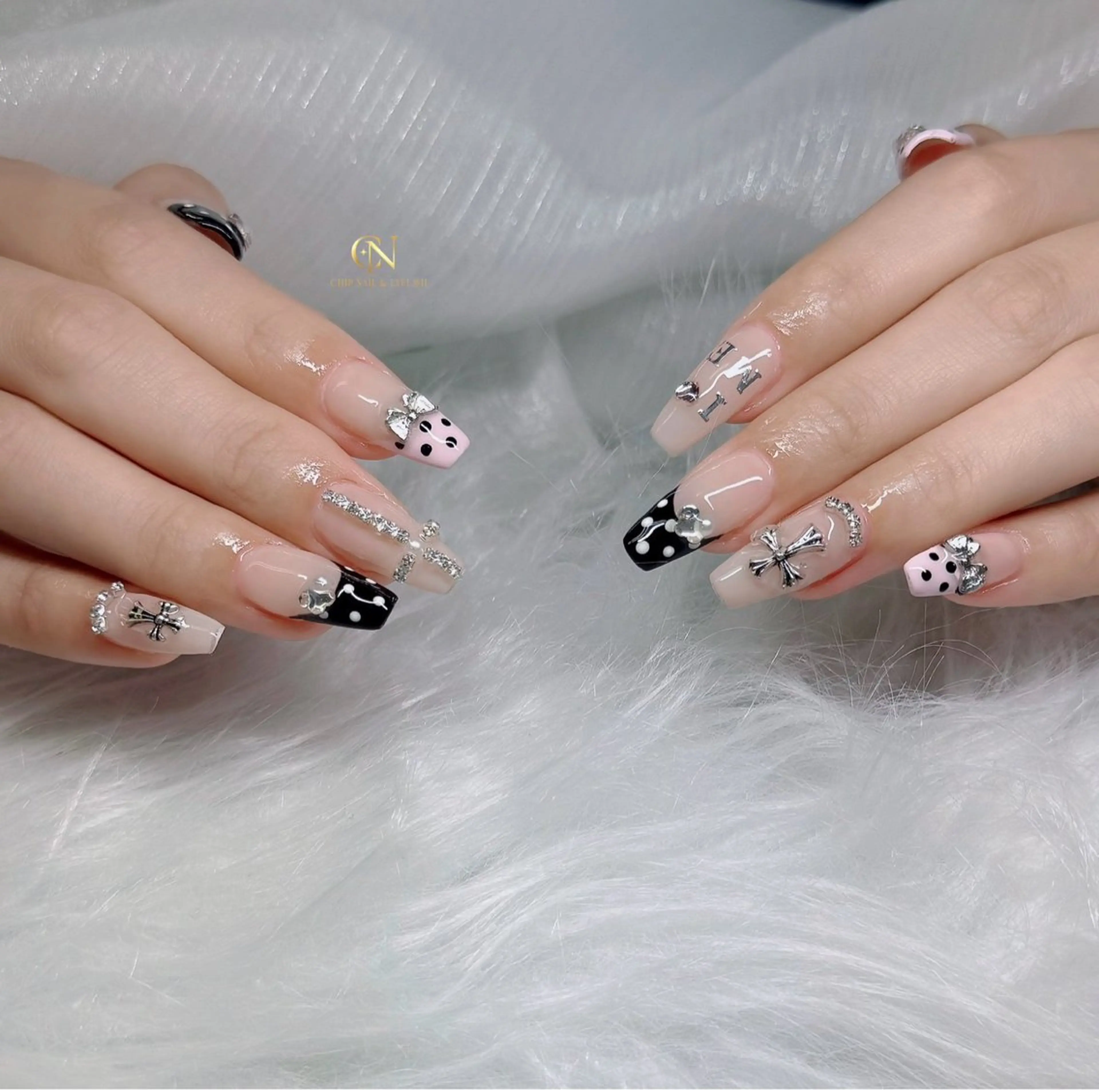 ネイル ハンドネイル chibi nailのネイルデザイン