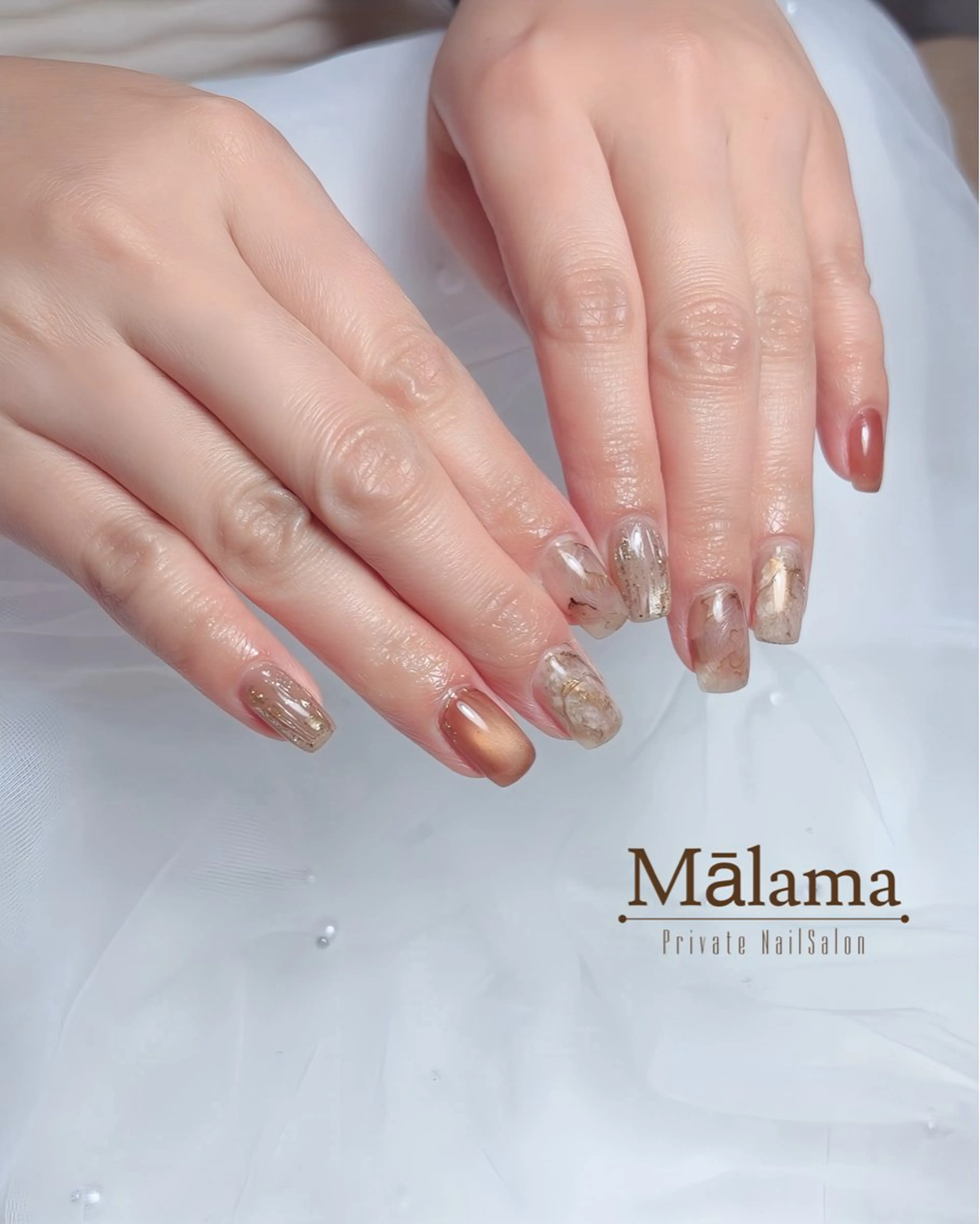 ネイル キラキラネイル マグネットネイル ニュアンスネイル ハンドネイル Malama ___Ayakaのネイルデザイン