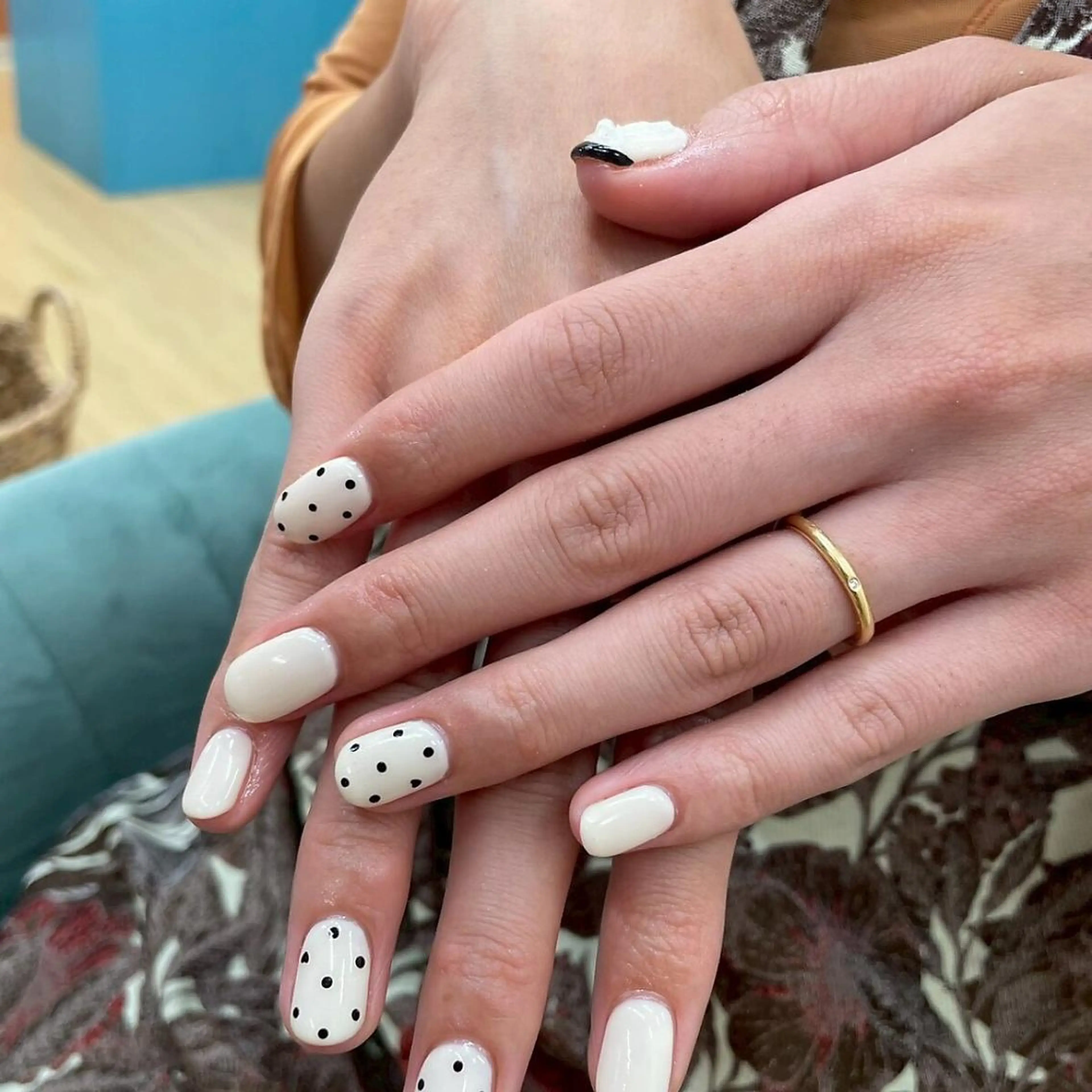 【HAND】持ち込みデザイン90分やり放題オフありの写真