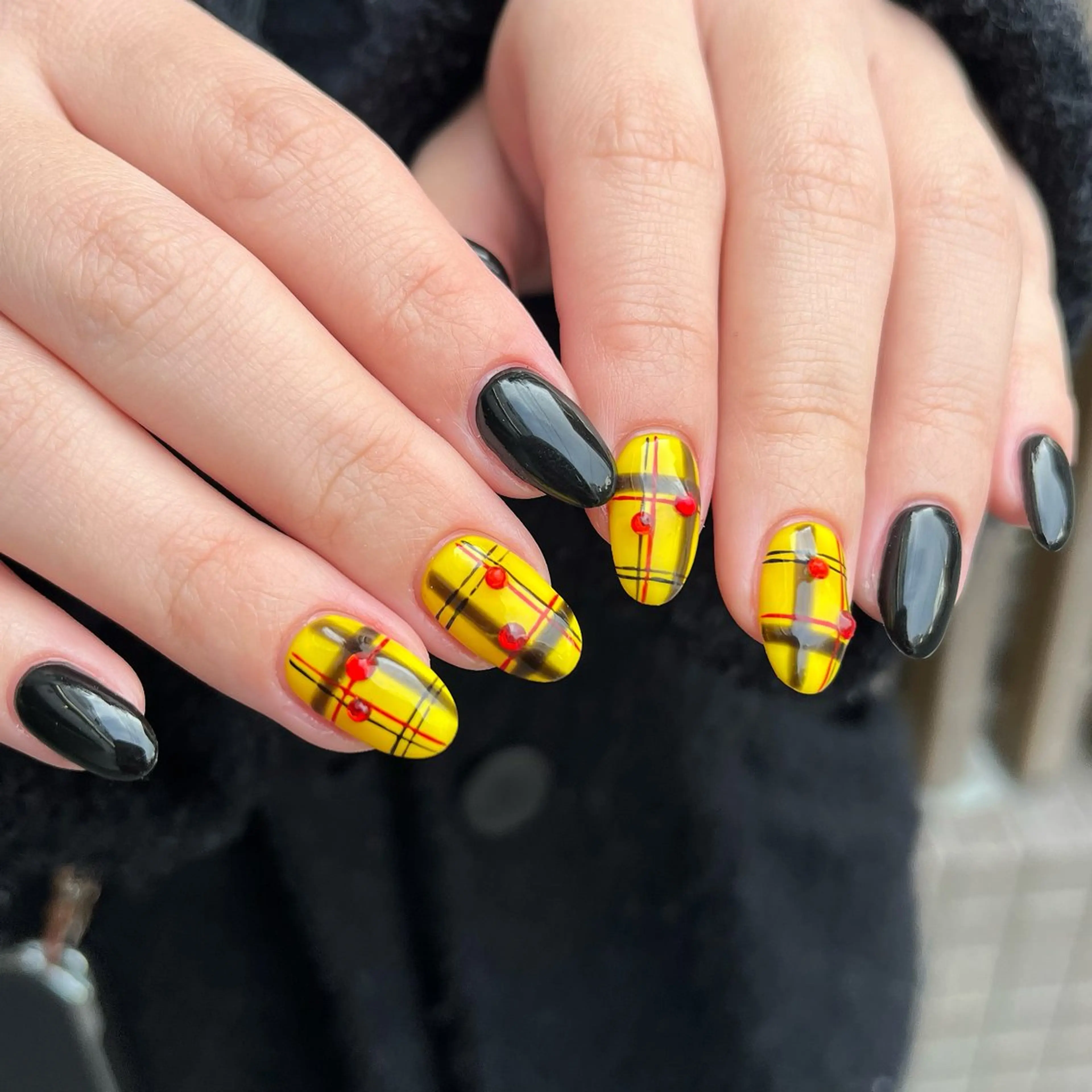 ネイル 長さ出し フレンチネイル グラデーション ワンホンネイル 冬ネイル ハンドネイル 🫧OPELIA NAIL渋谷🫧のネイルデザイン