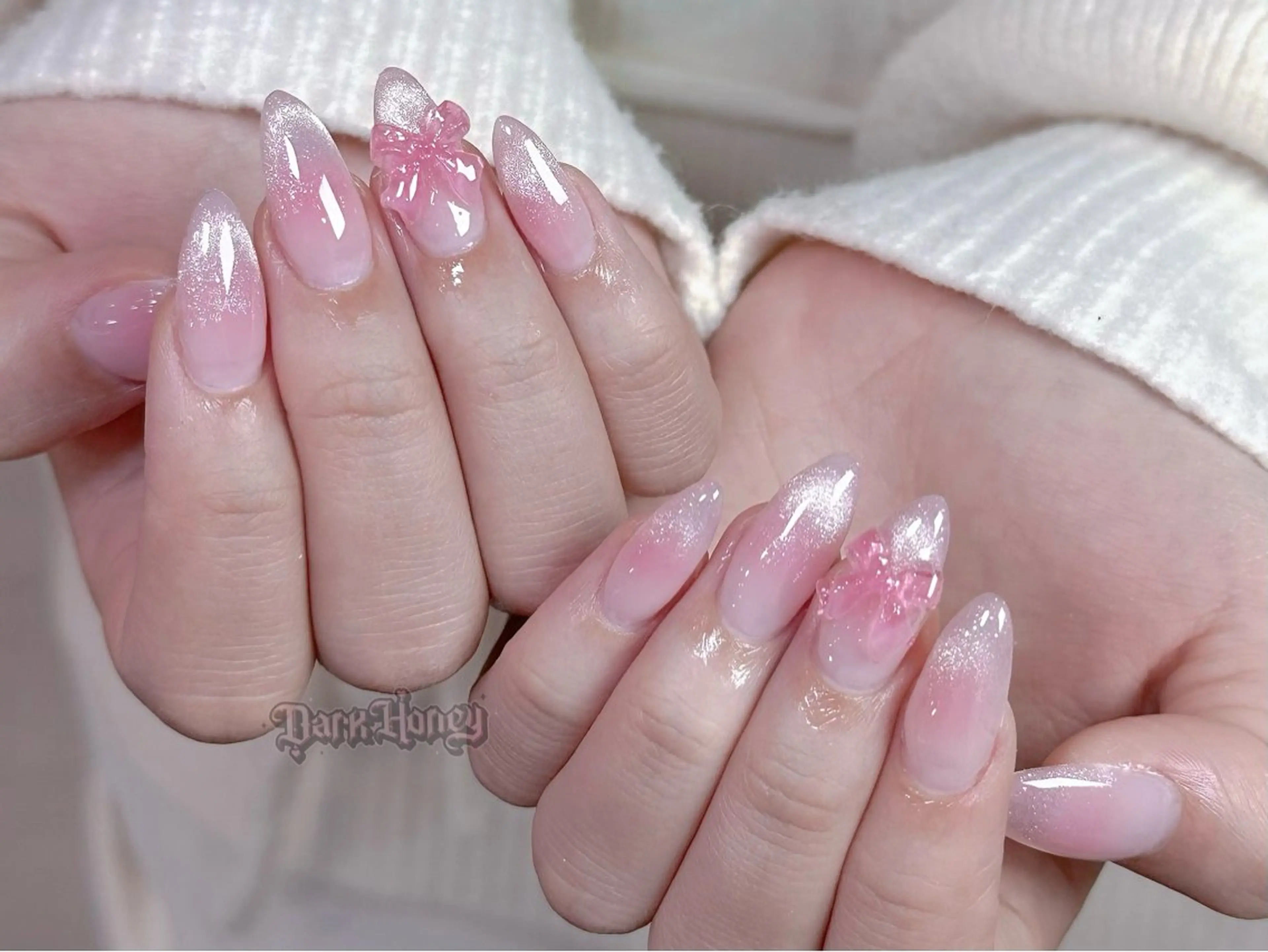 ネイル ハンドネイル Dark honey スカルプ専門原宿店のネイルデザイン