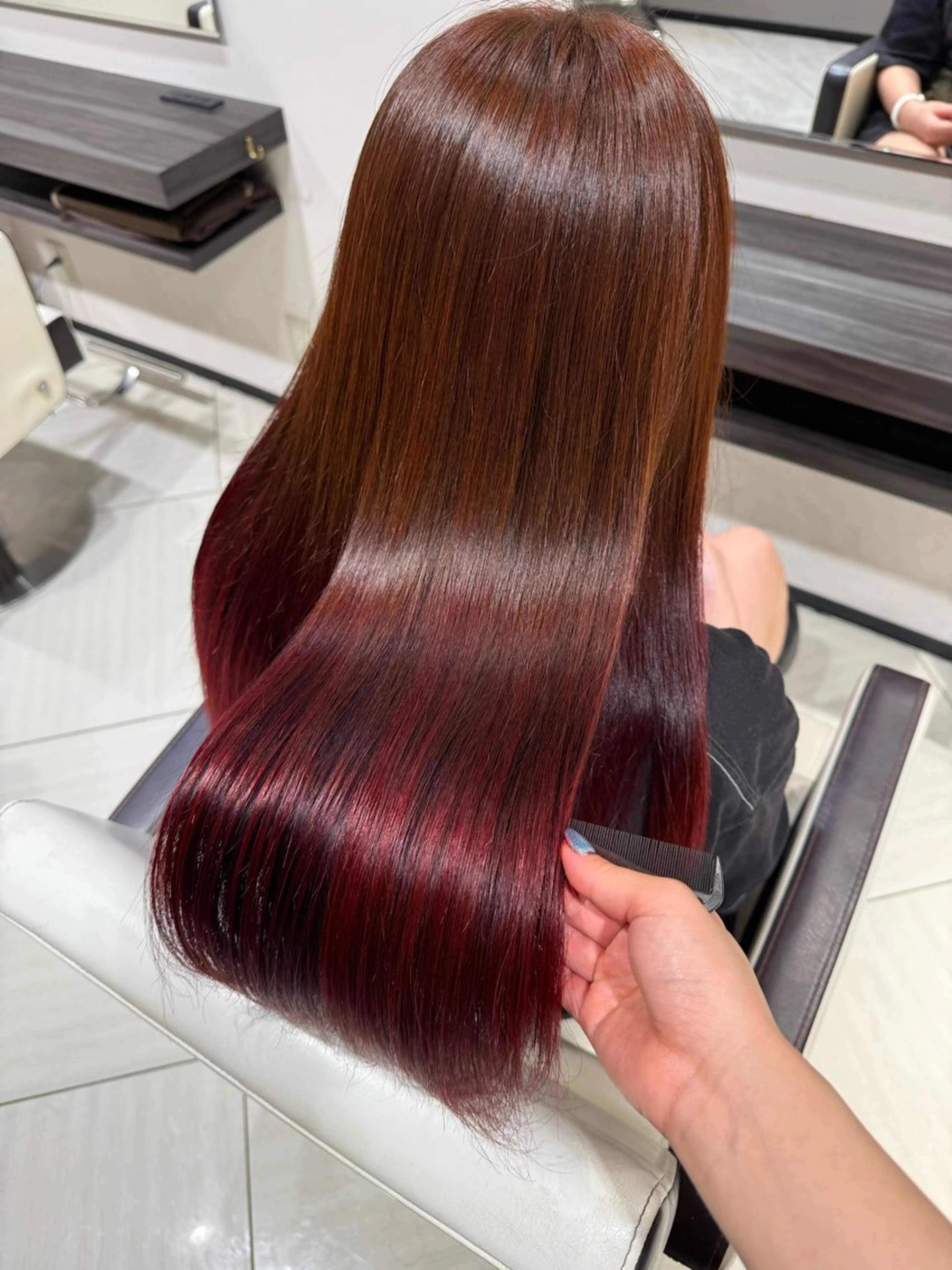 ロング カラー ブリーチ ブラウンカラー グラデーションカラー レッドカラー レッドブラウン ヘアカラー 艶カラー/ハイトーン /アレンジ/meiのヘアスタイル