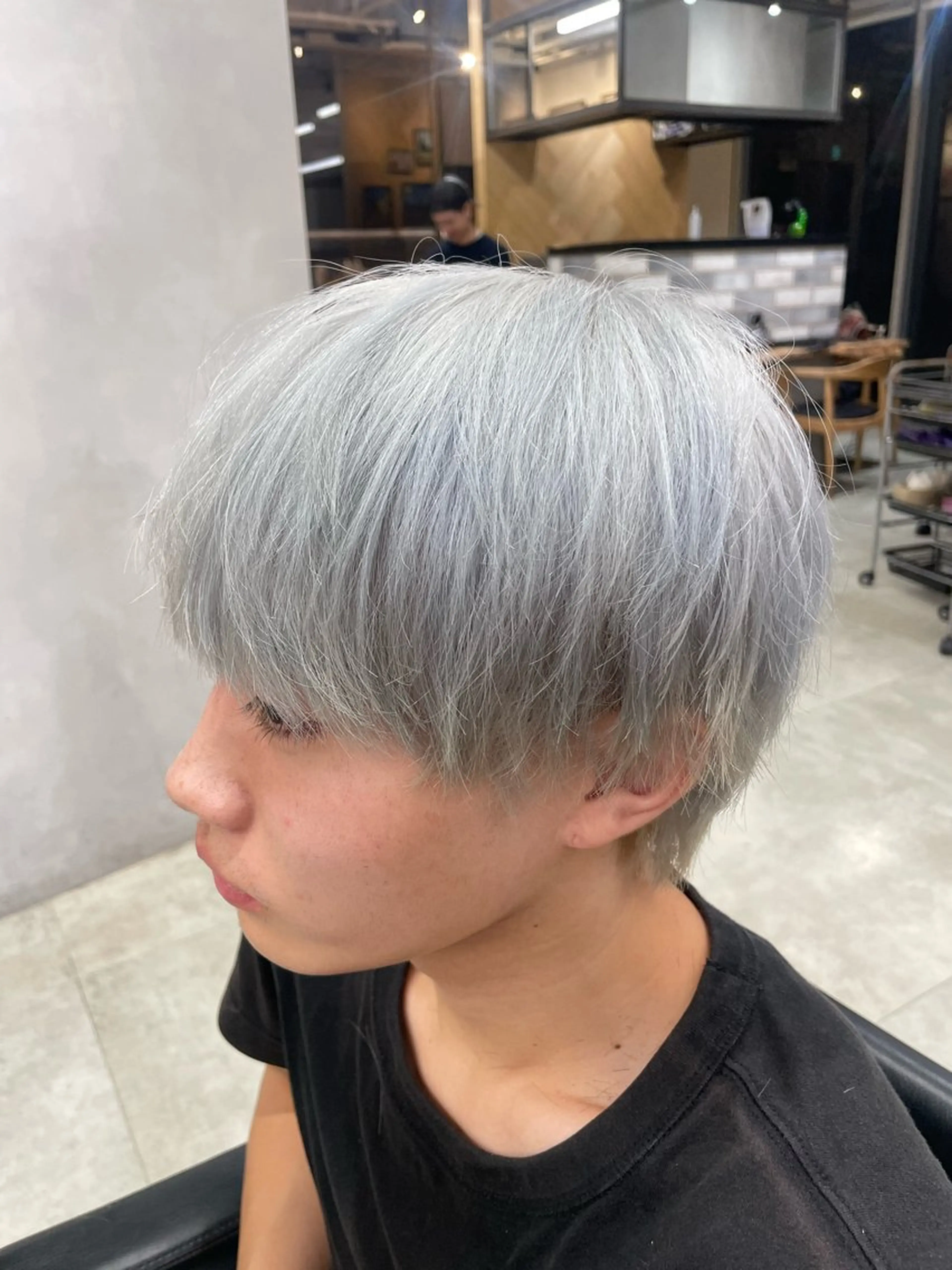 ショート カラー メンズ カット ヘアカラー メンズ特化🔥 パーマ 金子直斗のヘアスタイル