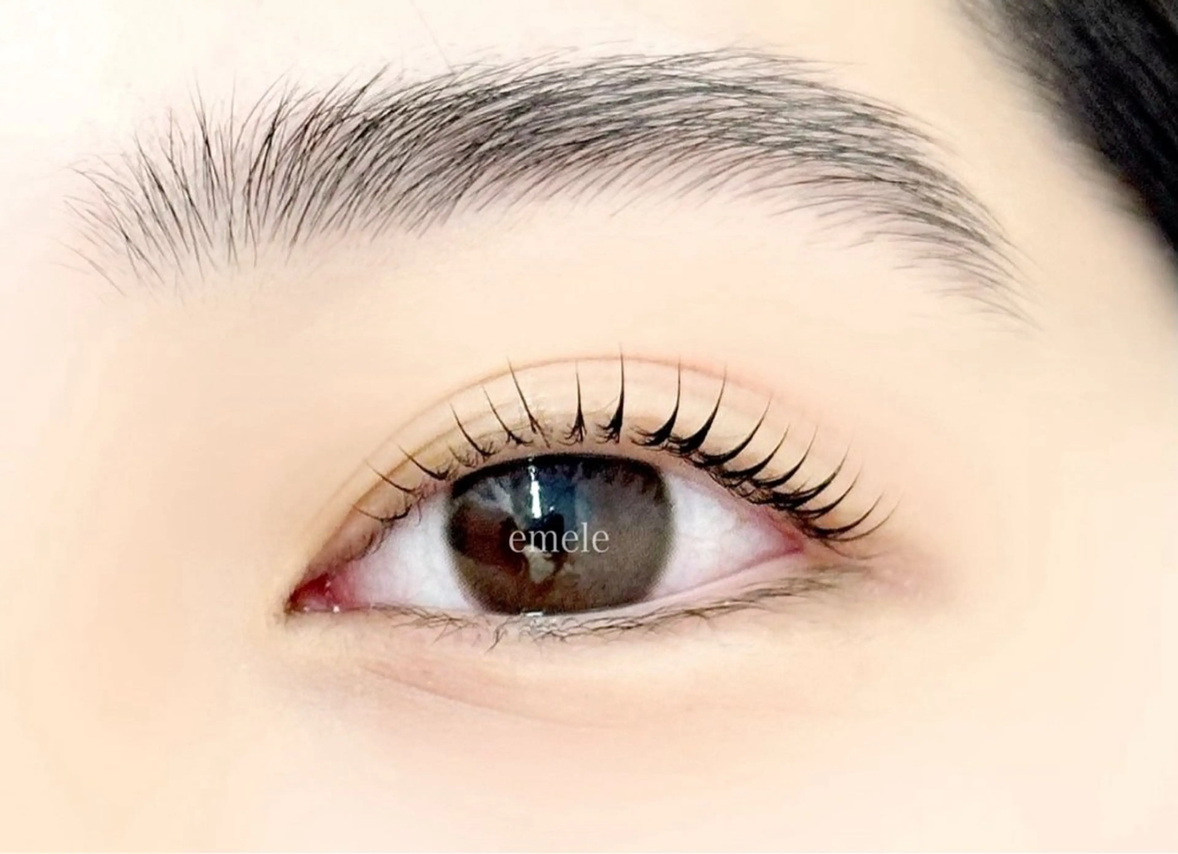 マツエク・マツパ lucil 杉原の眉毛・アイブロウイメージ