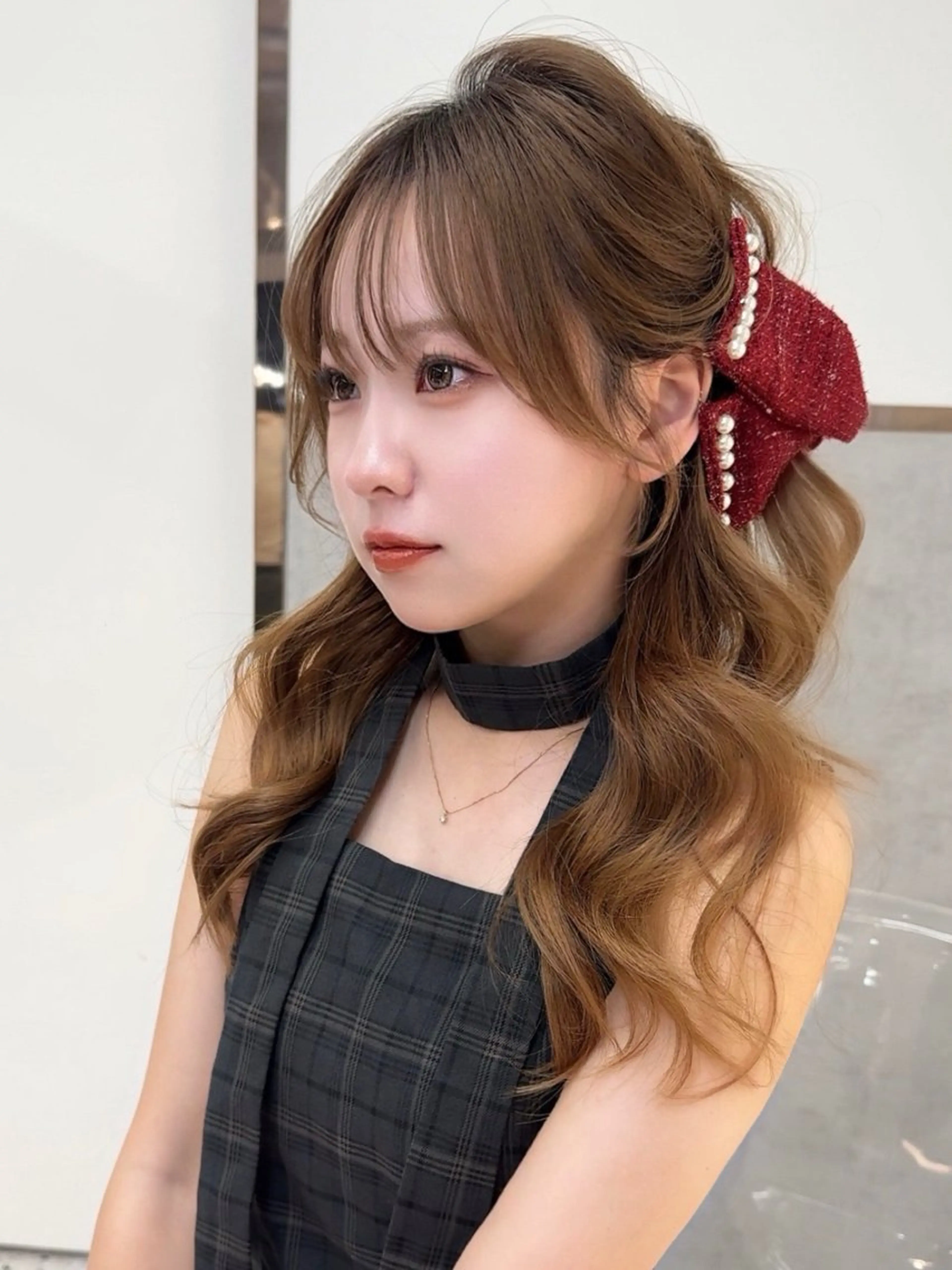 セミロング カラー ヘアアレンジ ヘアカラー トリートメント はるか🎀ヘアセット ブリーチなしWカラーのヘアスタイル