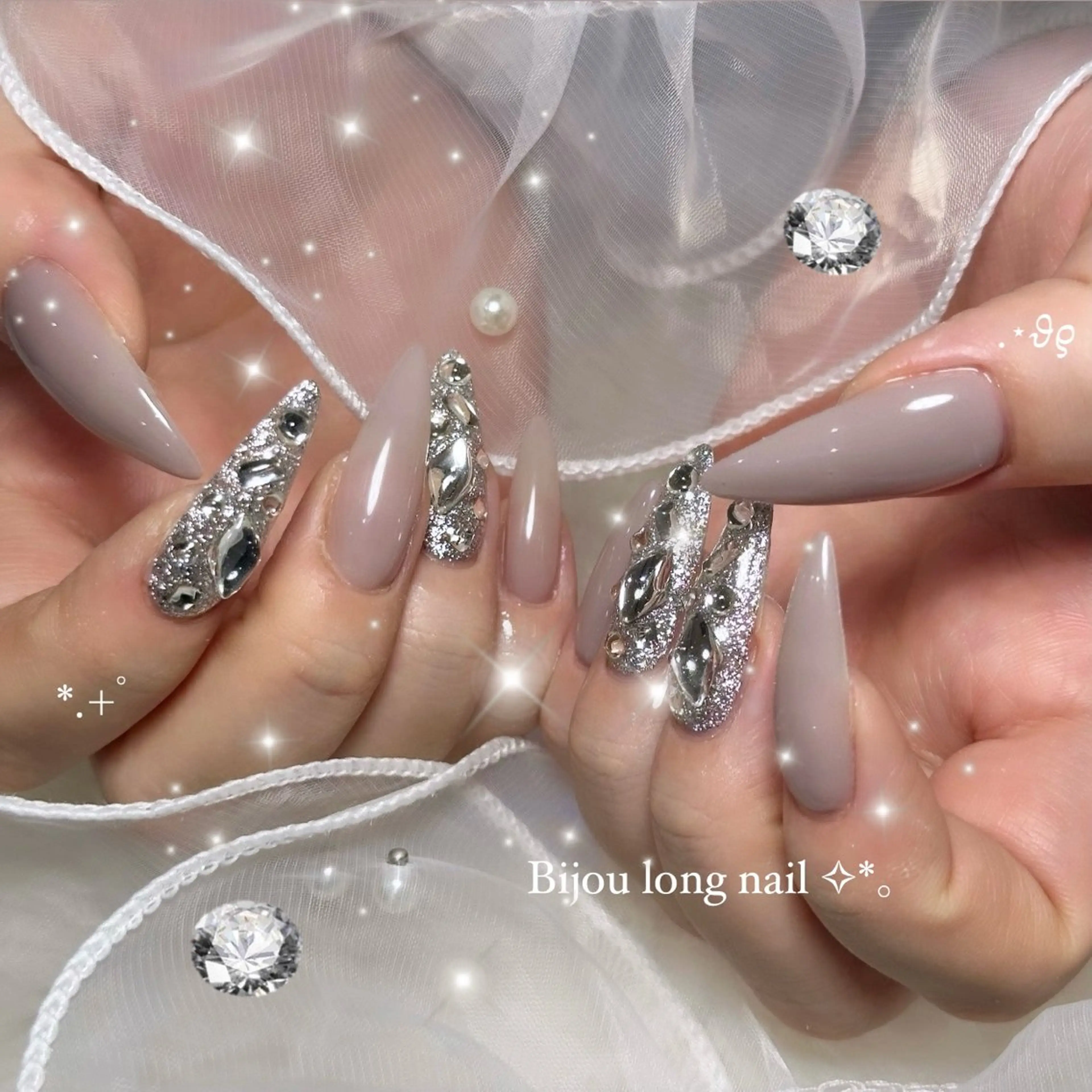 ネイル ハンドネイル Ema Nail 豊中店所属・EmaNail 👩🏼💖MIRIのネイルデザイン