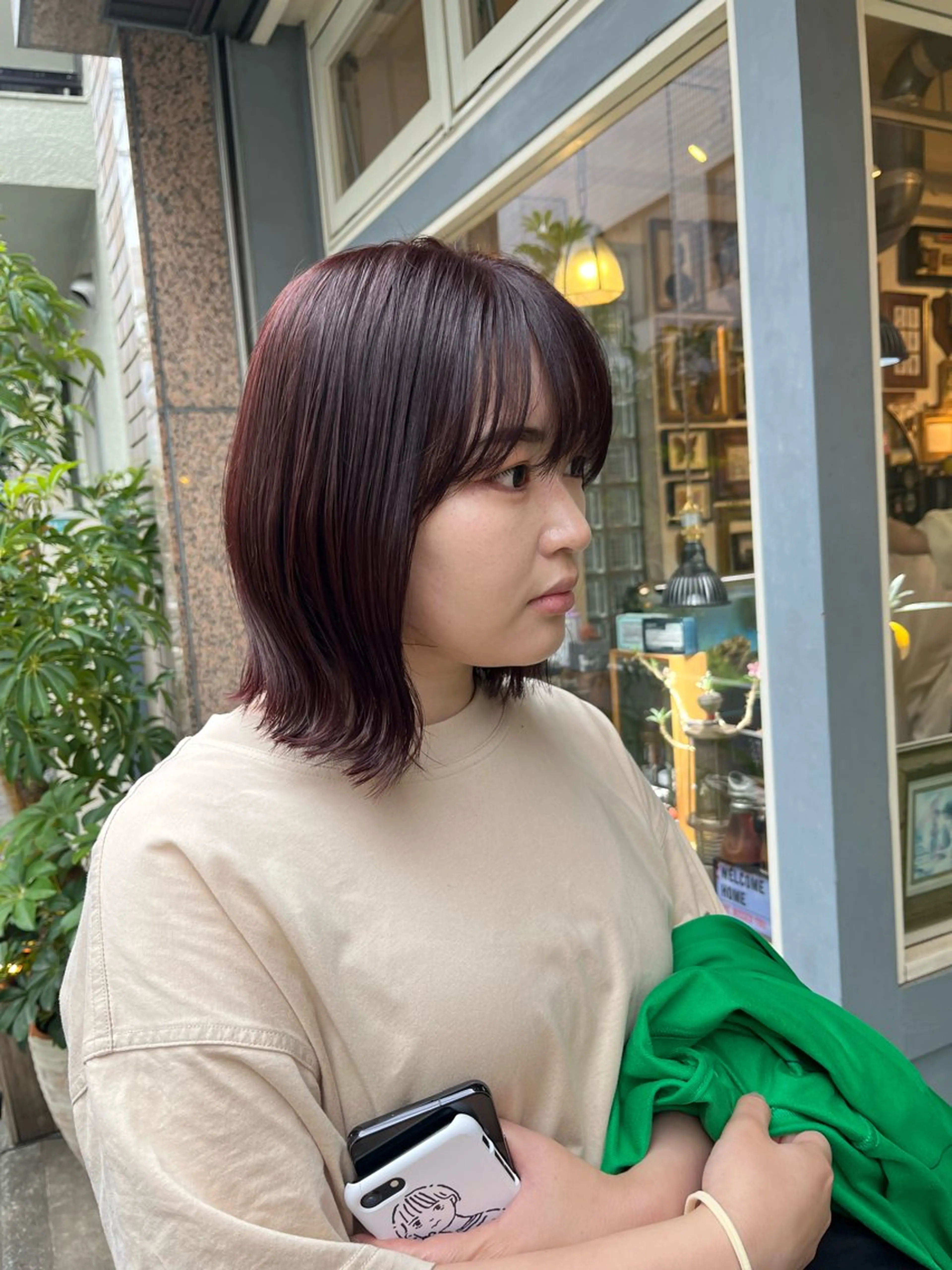 ミディアム カラー ブリーチ ブリーチなしカラー ピンクカラー ヘアカラー 抜け感パーマ/ 顔まわり/緒方椋のヘアスタイル