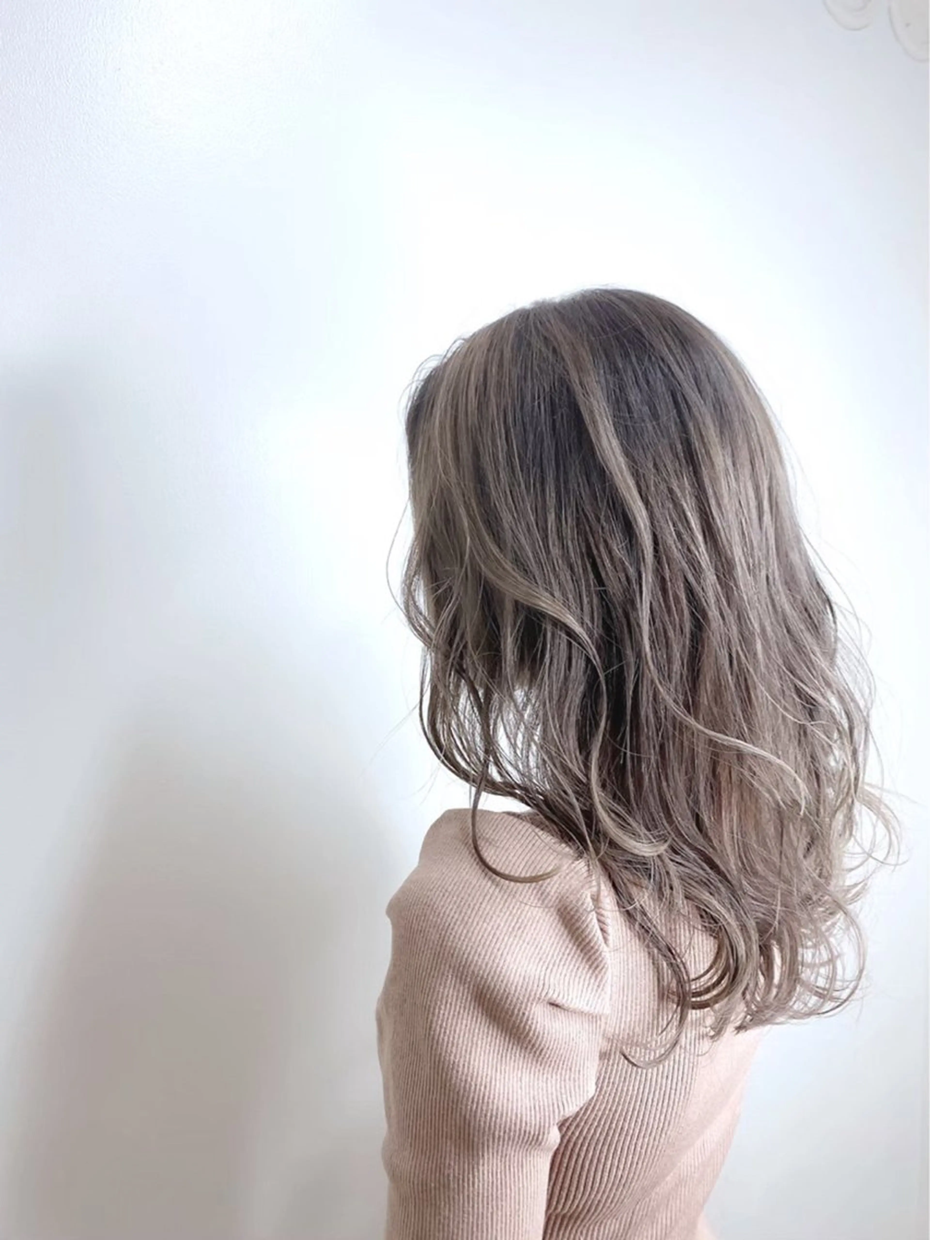 ロング カラー 透明感カラー🫧 🕊古川のヘアスタイル