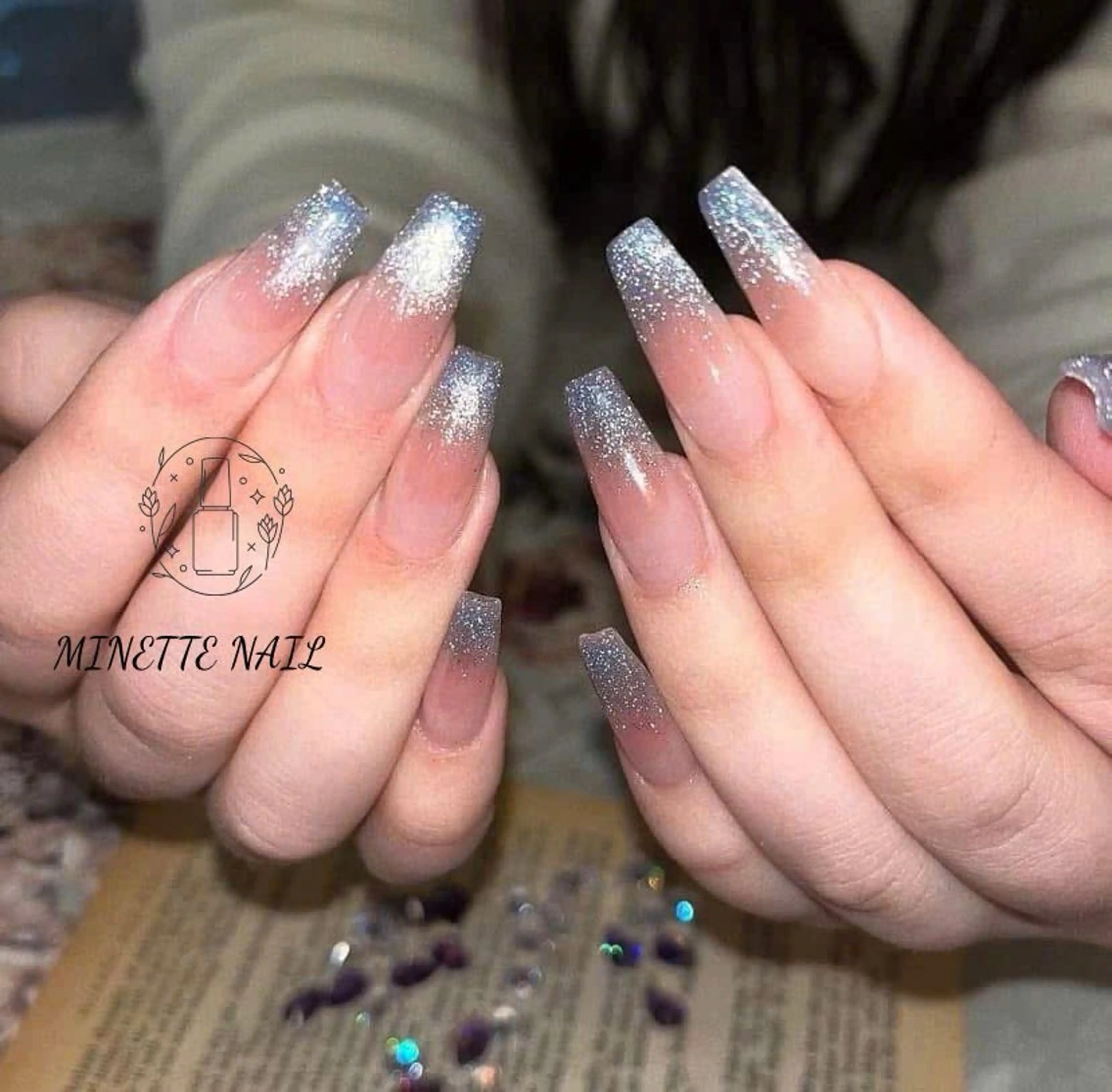 チップ長だし＋マグネット/フラッシュ/グラデーションの写真