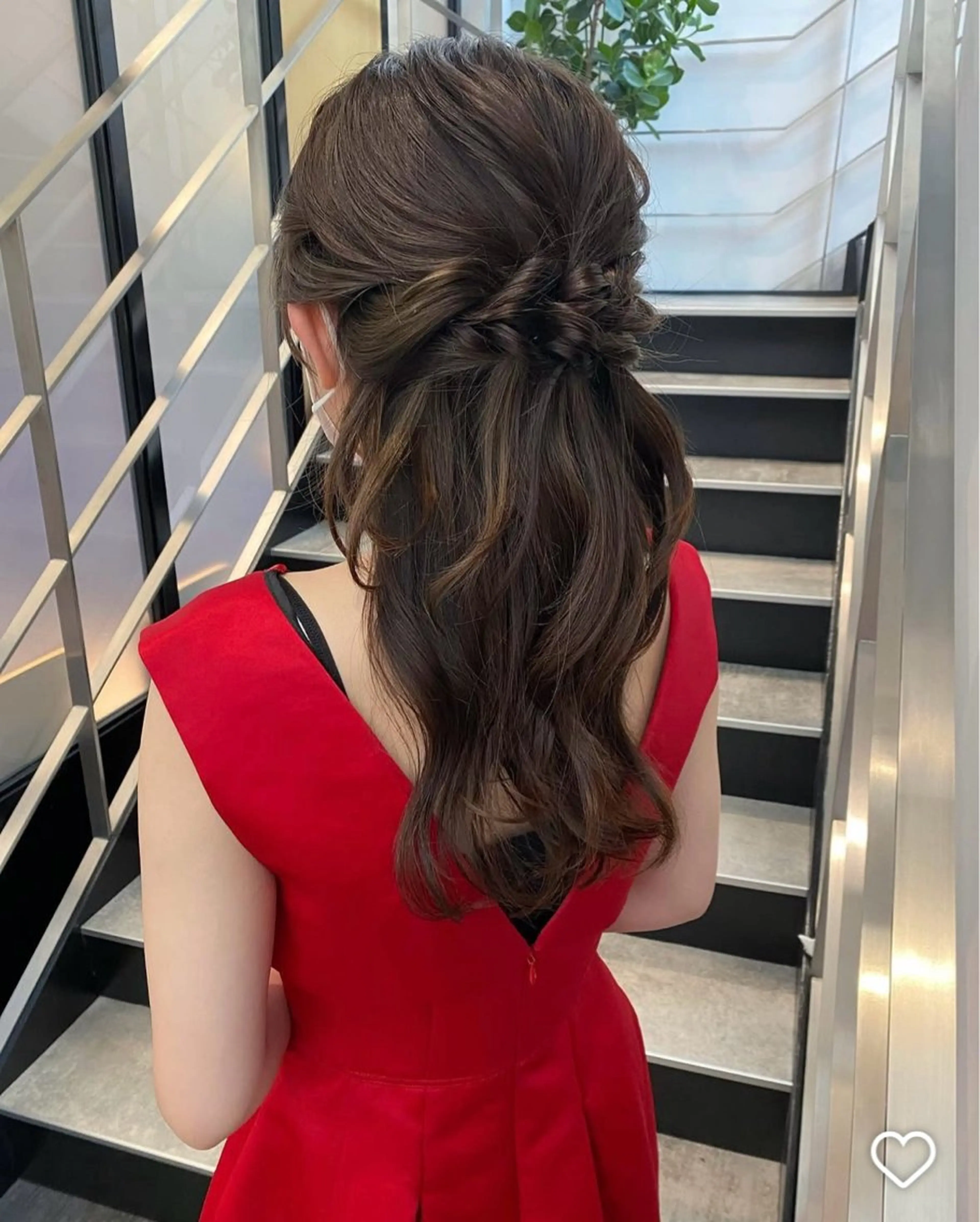 セミロング カラー ヘアアレンジ カット ヘアカラー ヘアセット 宮村マオ / Hair set🪽のヘアスタイル