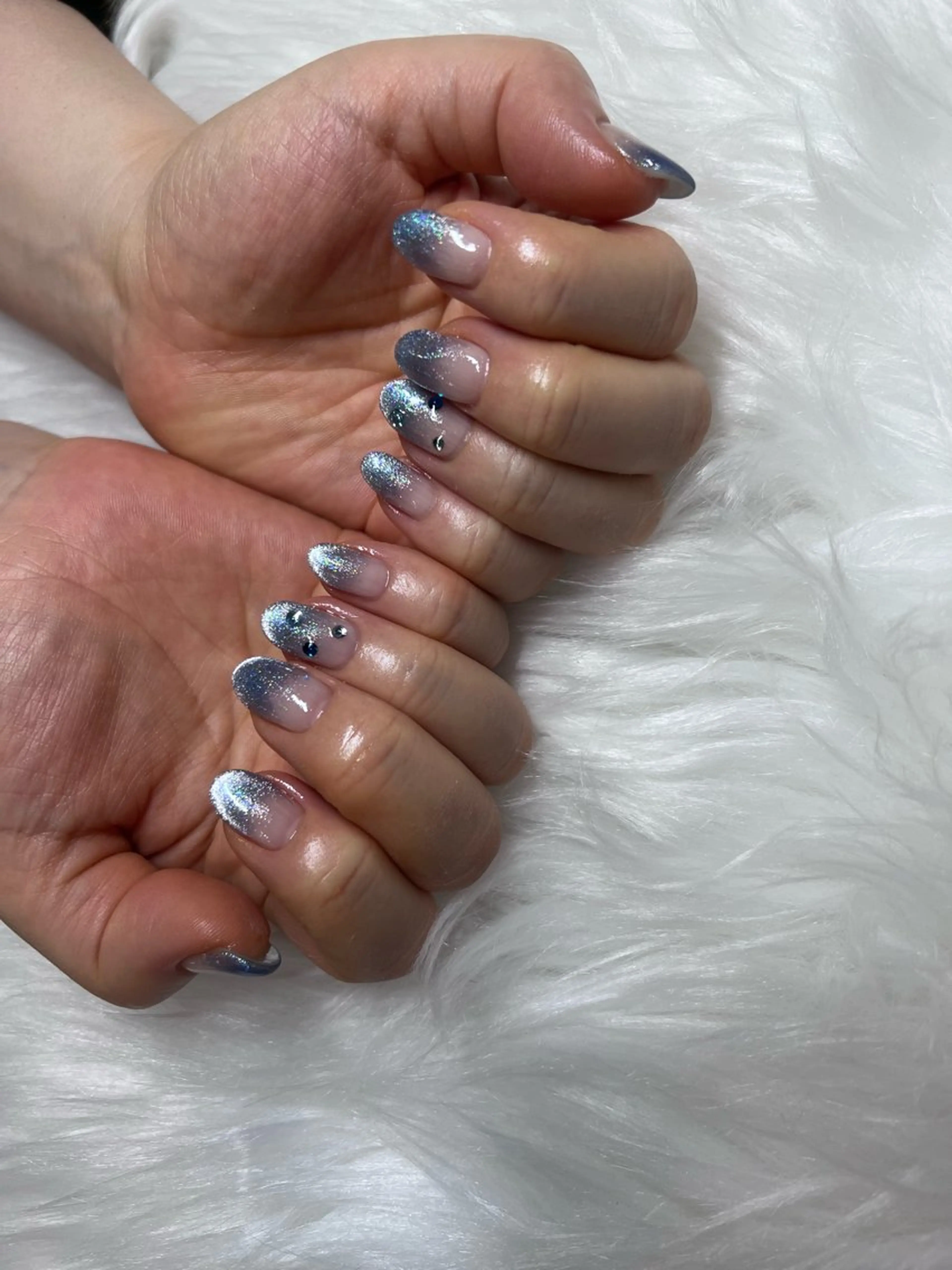 ネイル ストーンネイル Nailsalon petille所属・H azのネイルデザイン