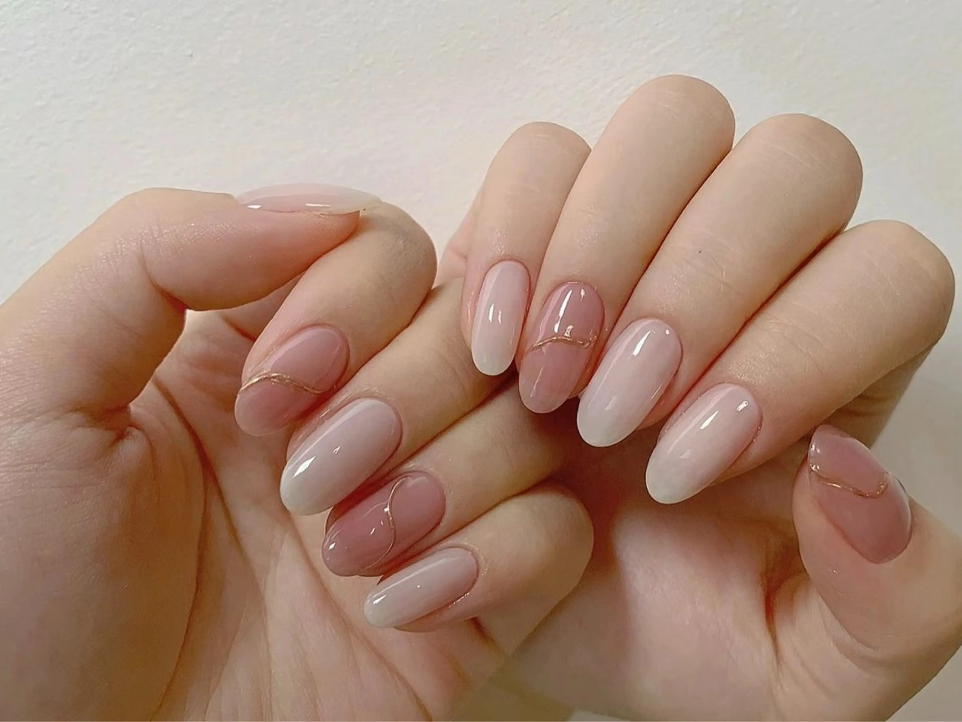 ネイル アートネイル チークネイル 長さ出し フットネイル ジェルネイル ハンドネイル ハンドケア ラッキーネイルサロン 西川口東口店のネイルデザイン