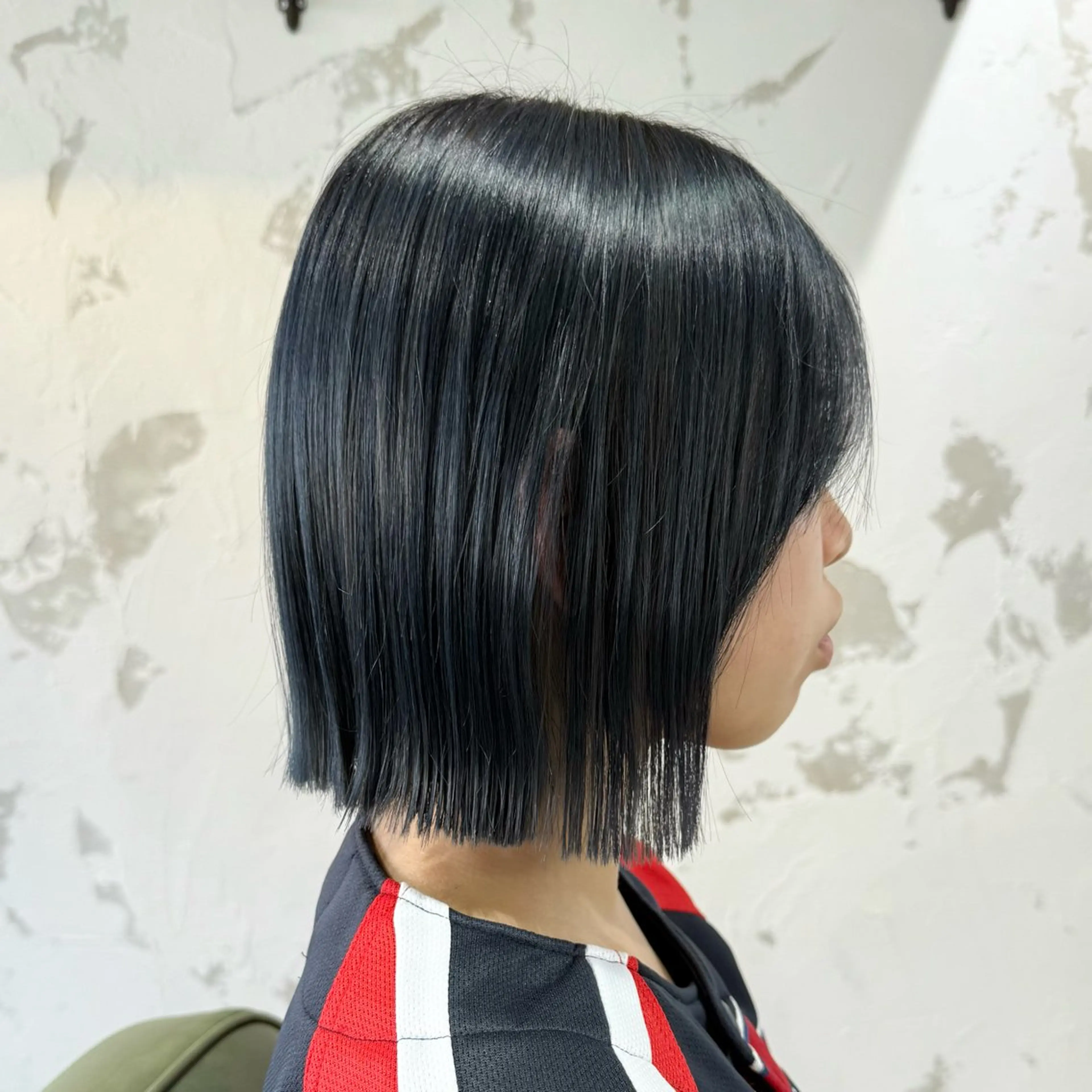 ミディアム カラー 黒髪 ブルーカラー ブルーブラック ボブ 似合わせカット カット ヘアカラー トリートメント 似合わせボブ🎀🫧 千葉 優希のヘアスタイル