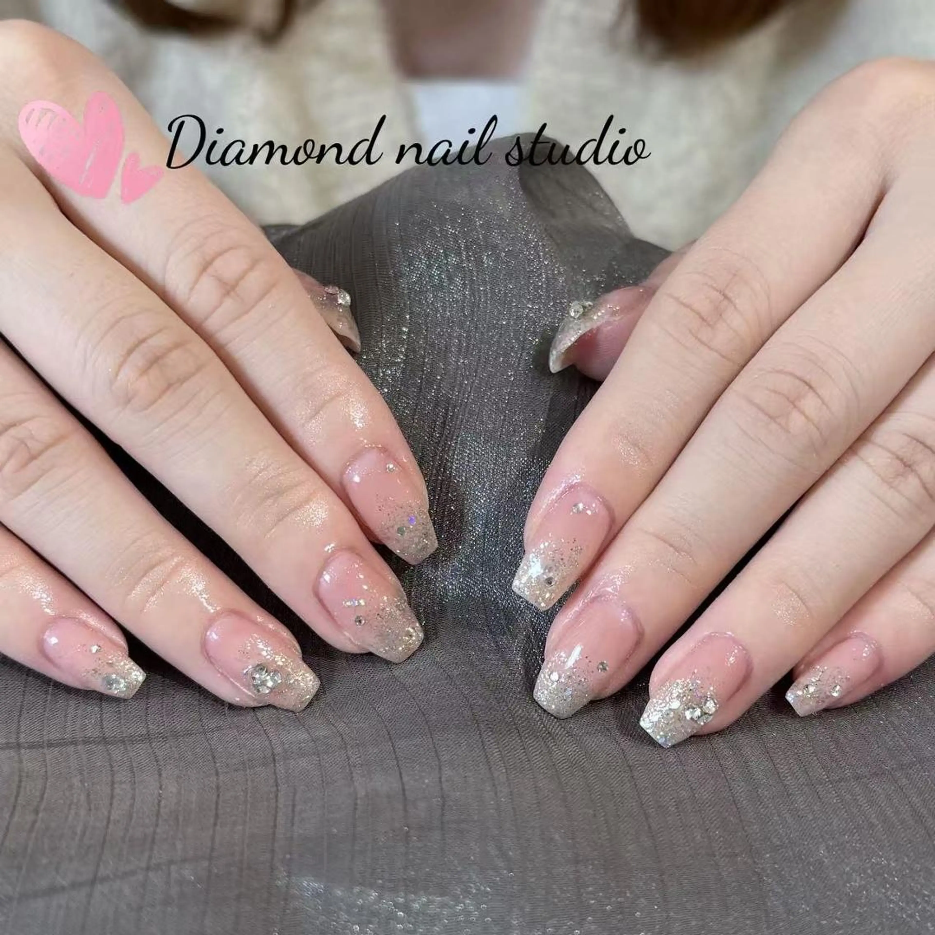 ネイル アートネイル オーロラネイル ガーリー キラキラネイル マグネットネイル DIAMOND 💅のネイルデザイン