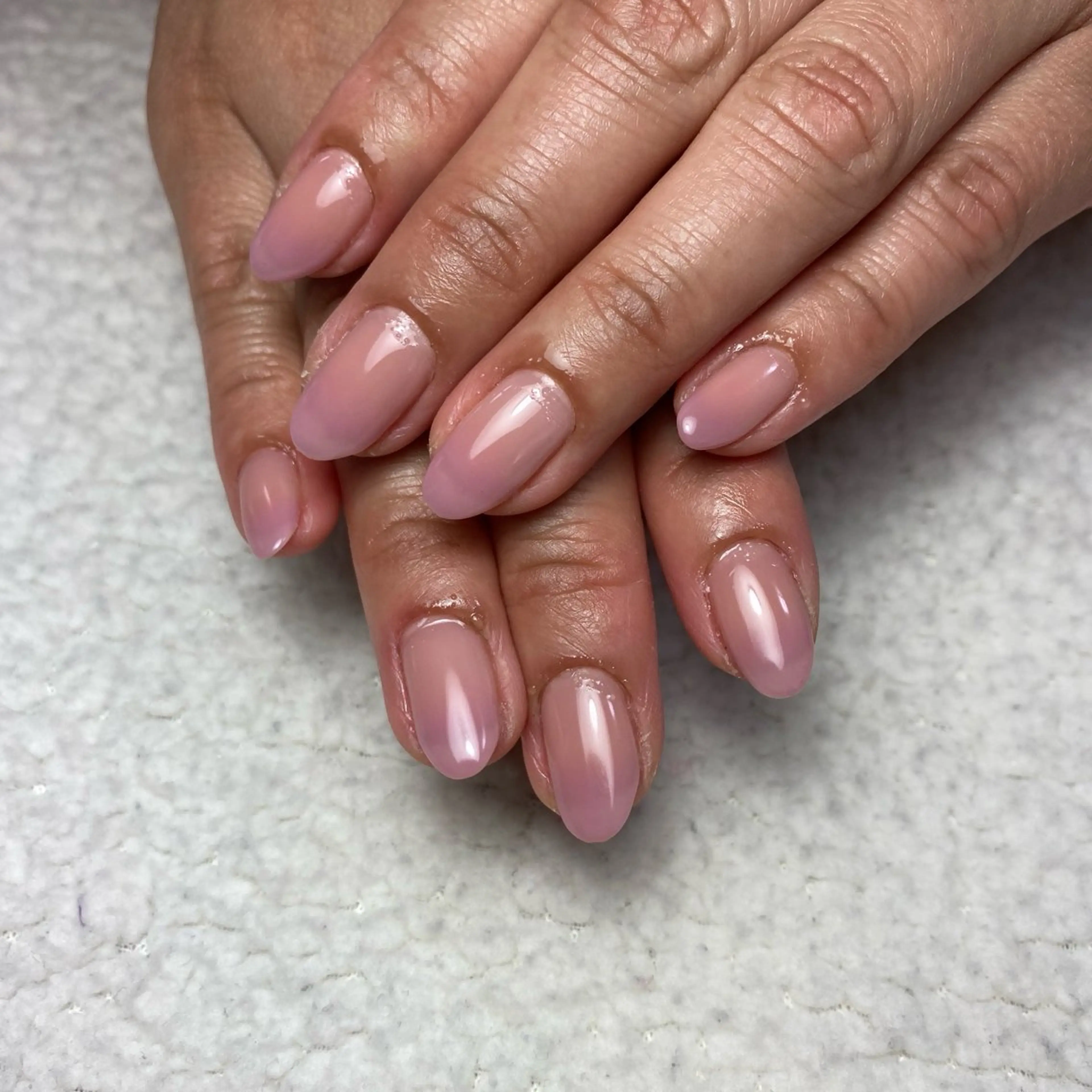 ネイル ジェルネイル グラデーション シンプルネイル ハンドネイル COCO+所属・COCO +のエステ・リラクイメージ