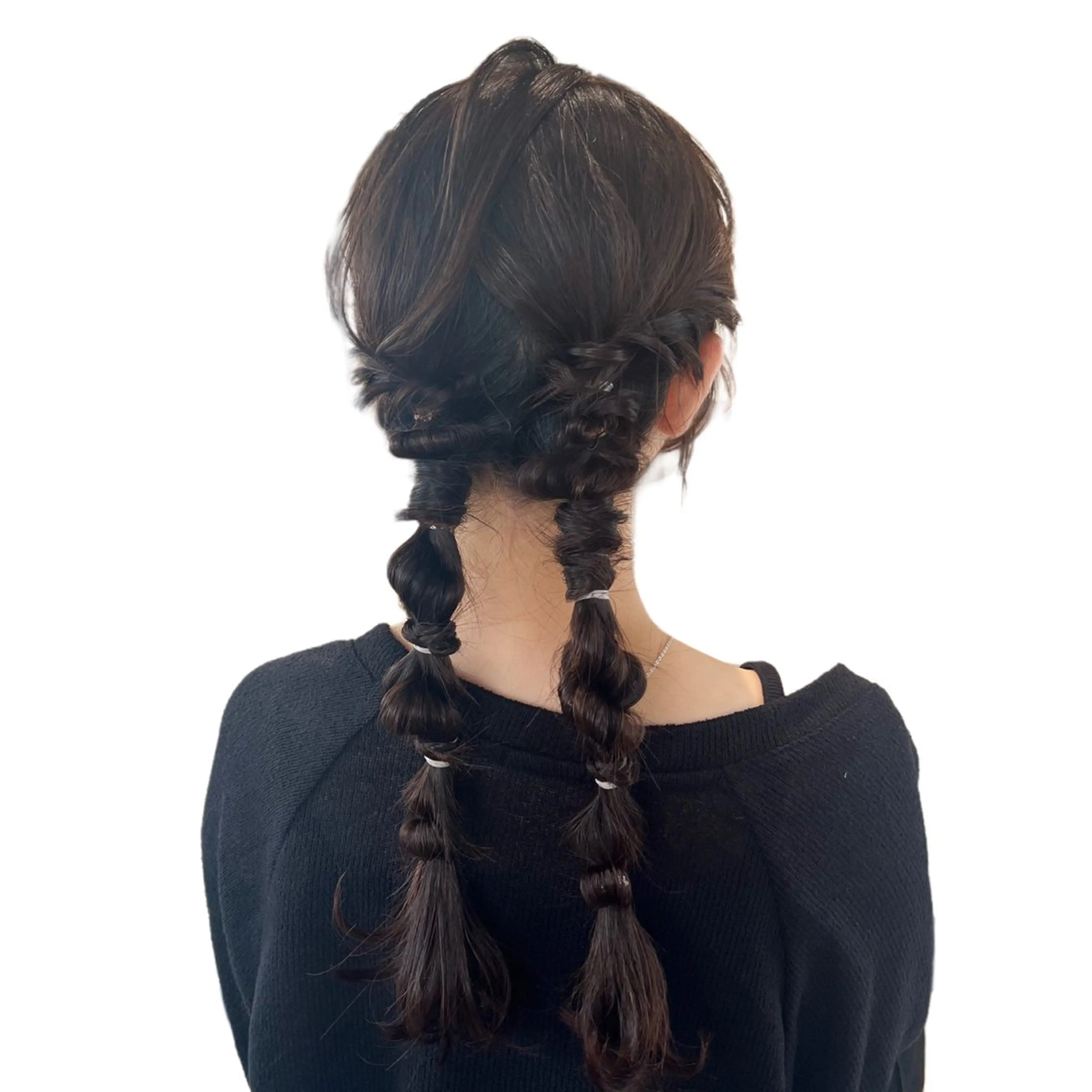 ロング SALOWIN： KASUMIのヘアスタイル