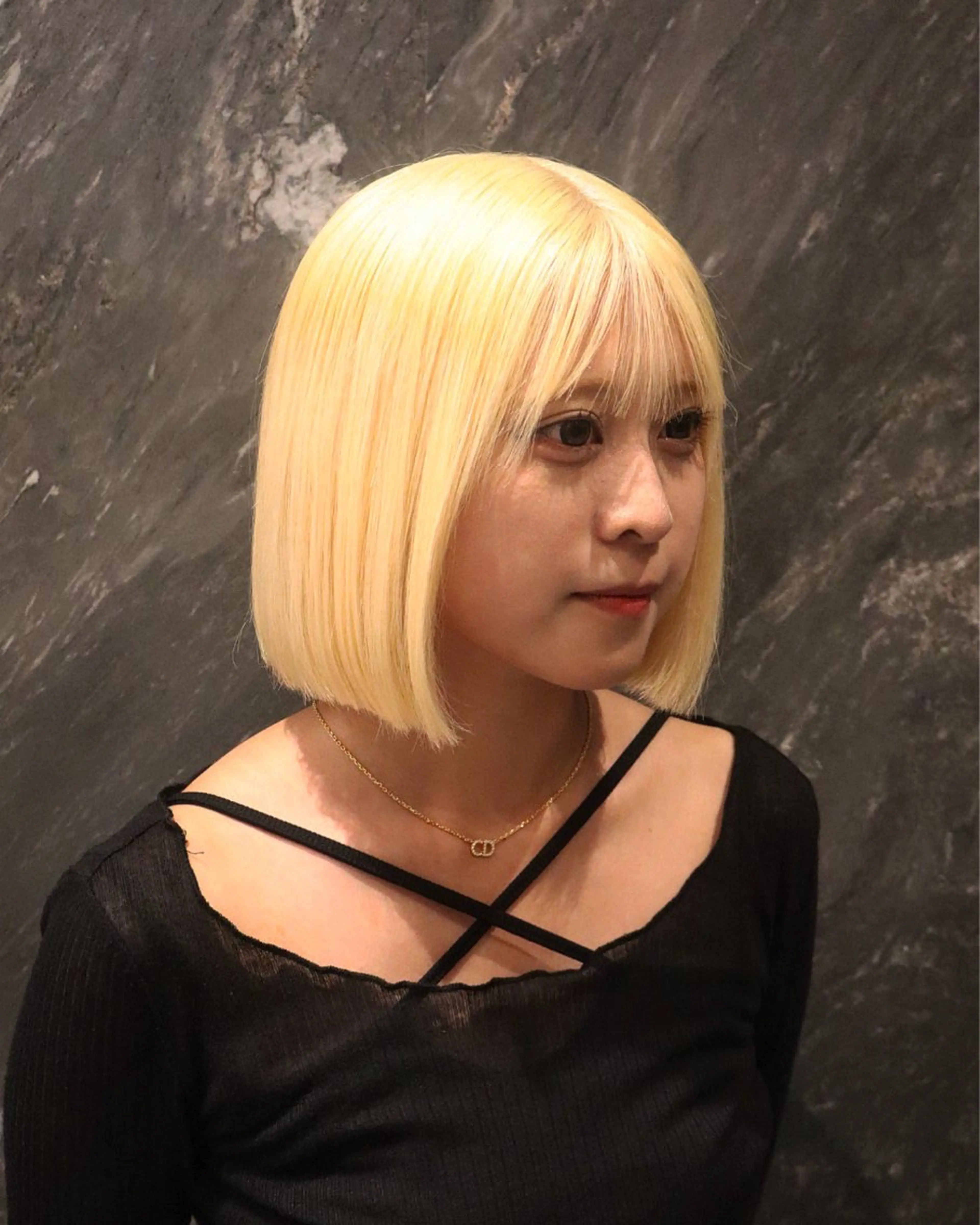 ミディアム カラー レイヤーカット /ハイトーンchaoのヘアスタイル