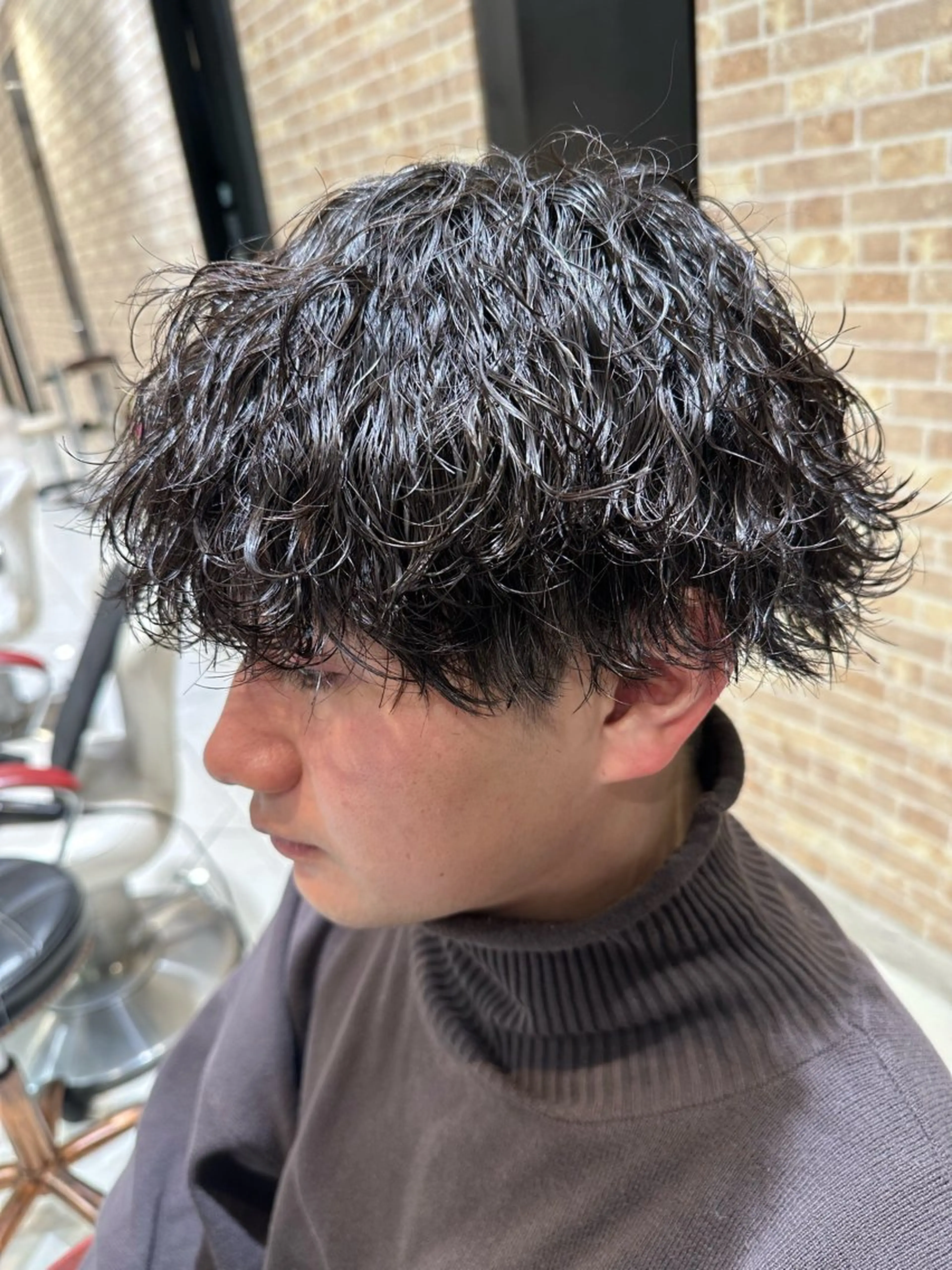 ショート パーマ メンズ メンズパーマ 波巻きパーマ 💈メンズ特化 美容師サキ💈のヘアスタイル