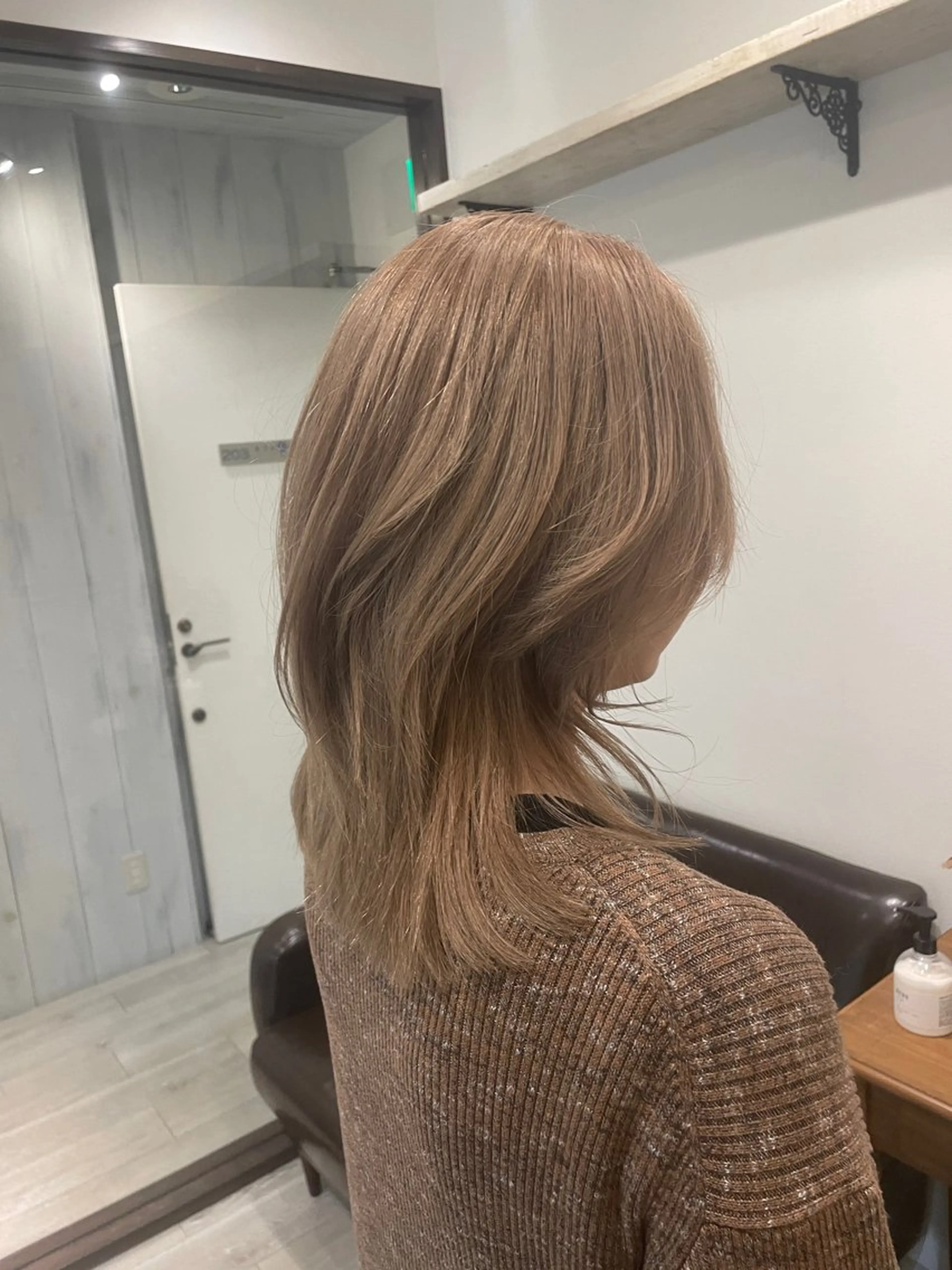 ミディアム ミディアムレイヤー レイヤーカット mono.所属・南茨/ヘッドスパ /カット/momoのヘアスタイル