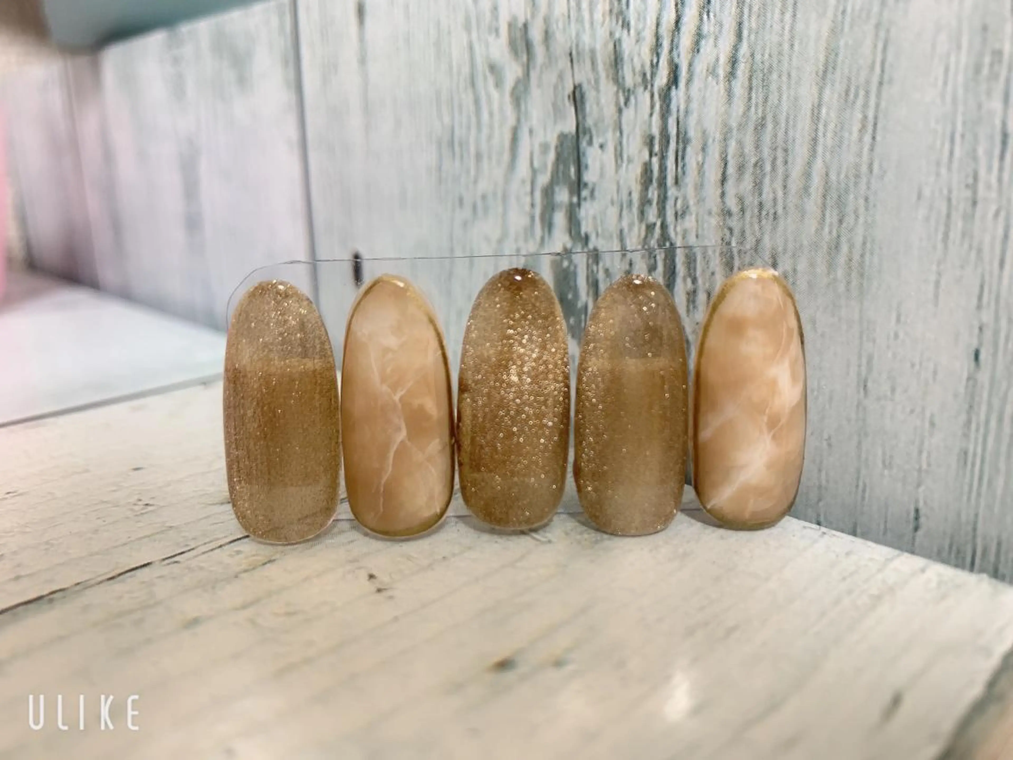 ネイル アートネイル フットネイル ジェルネイル キラキラネイル ニュアンスネイル nail happiness.のネイルデザイン